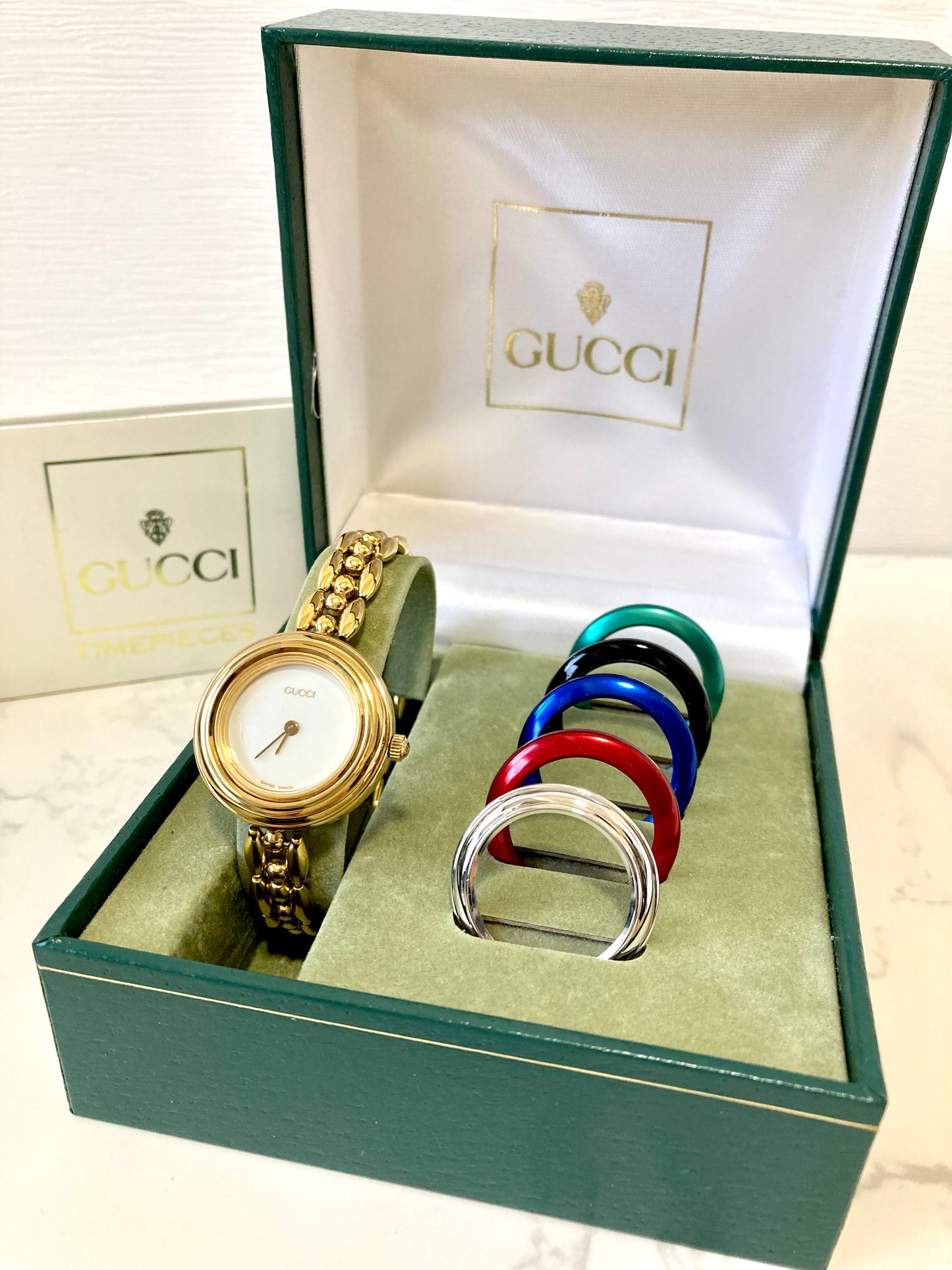 GUCCI Full Set Women's Quartz Watch Gift Box