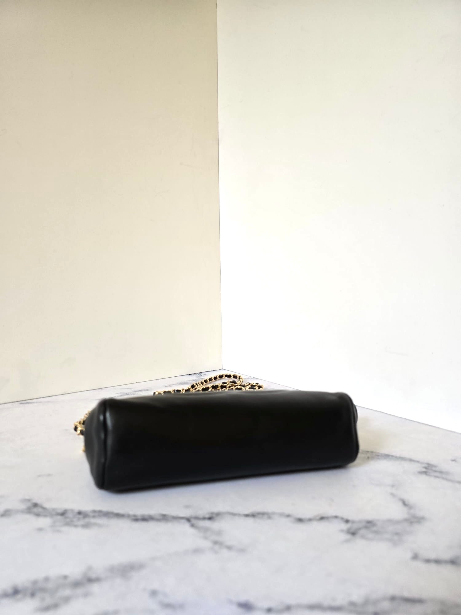 Chanel黑色小羊皮革斜背包 單肩包 側背包 中古包