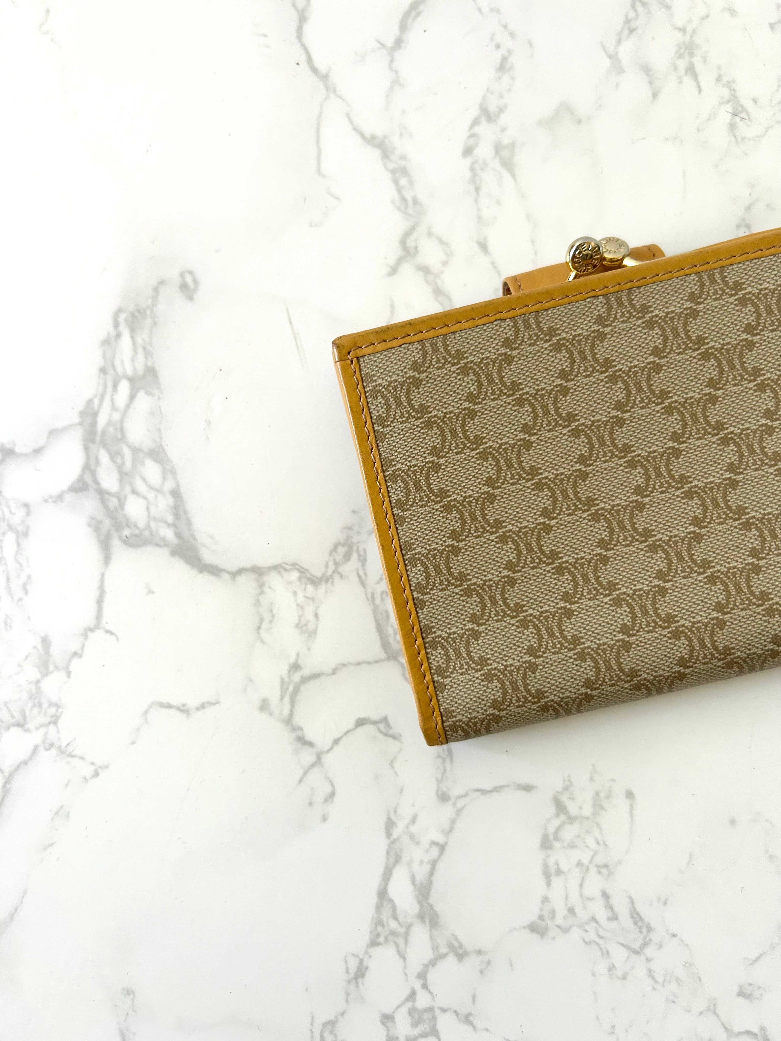 CELINE Beige Brown Presbyopia Arc de Triomphe Short Wallet/Purse/Wallet