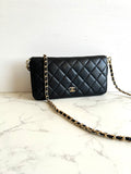 CHANEL Black Gold Buckle Lambskin WOC Side Bag/Messenger Bag/Long Wallet