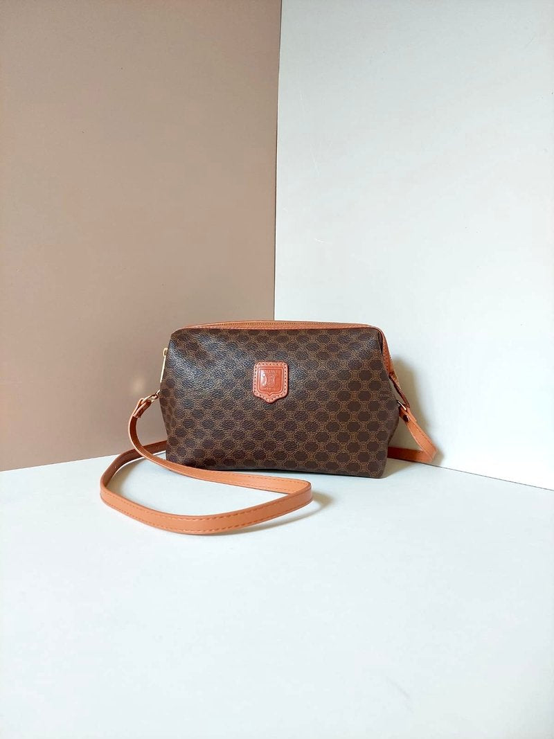 CELINE Medium Cloud Brown Old Flower Leather Side Bag/Messenger Bag/Clutch Bag