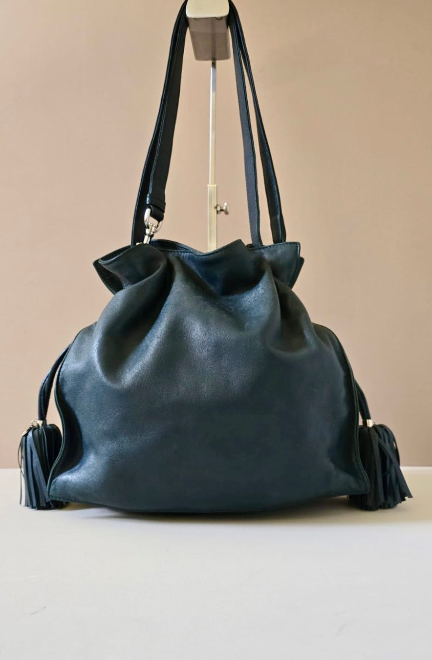 Loewe Flamenco Midnight Blue Anagram 流蘇水桶包/側背包/斜背包