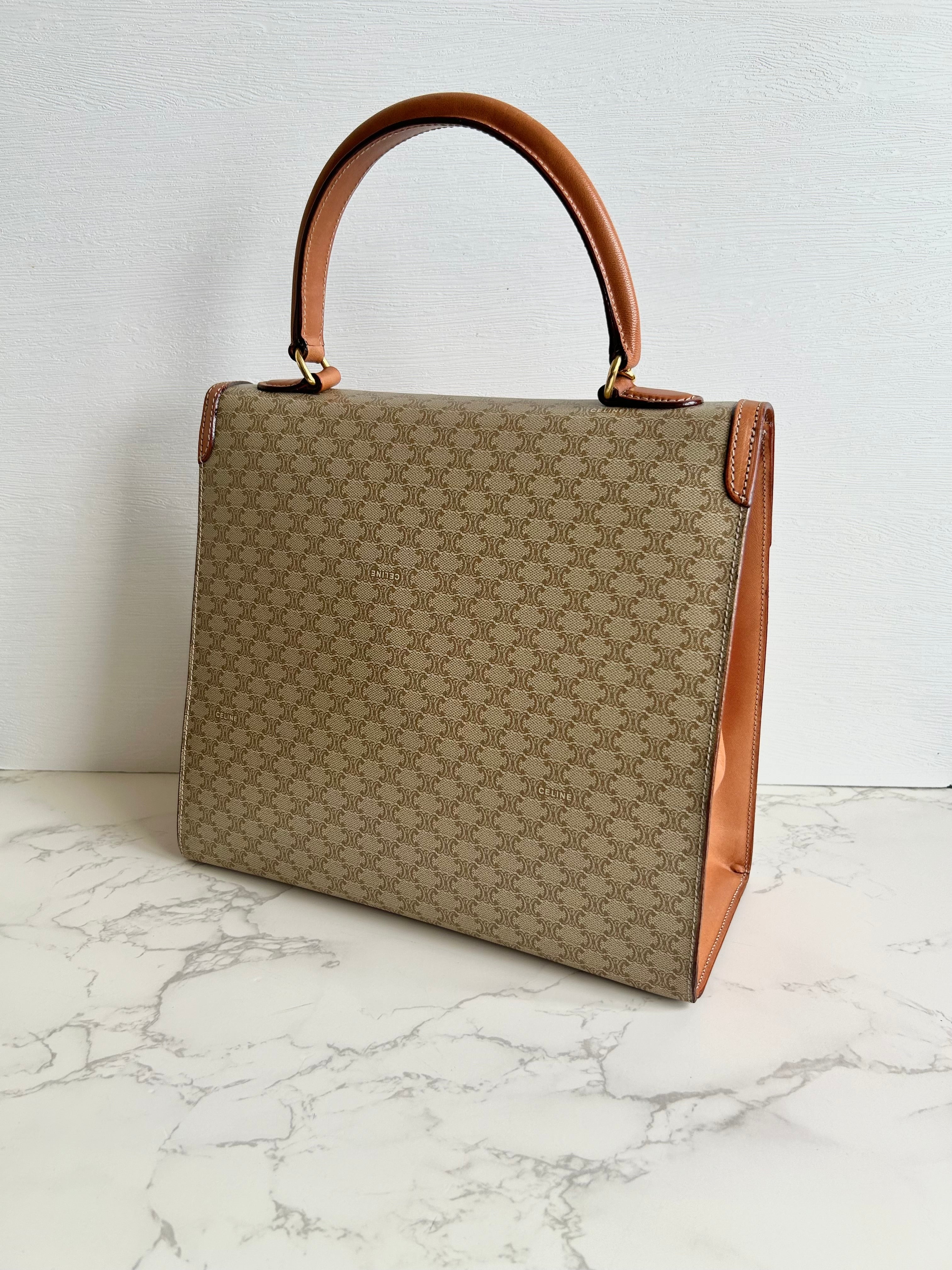 CELINE rare beige old flower Kelly side bag / oblique backpack / handbag
