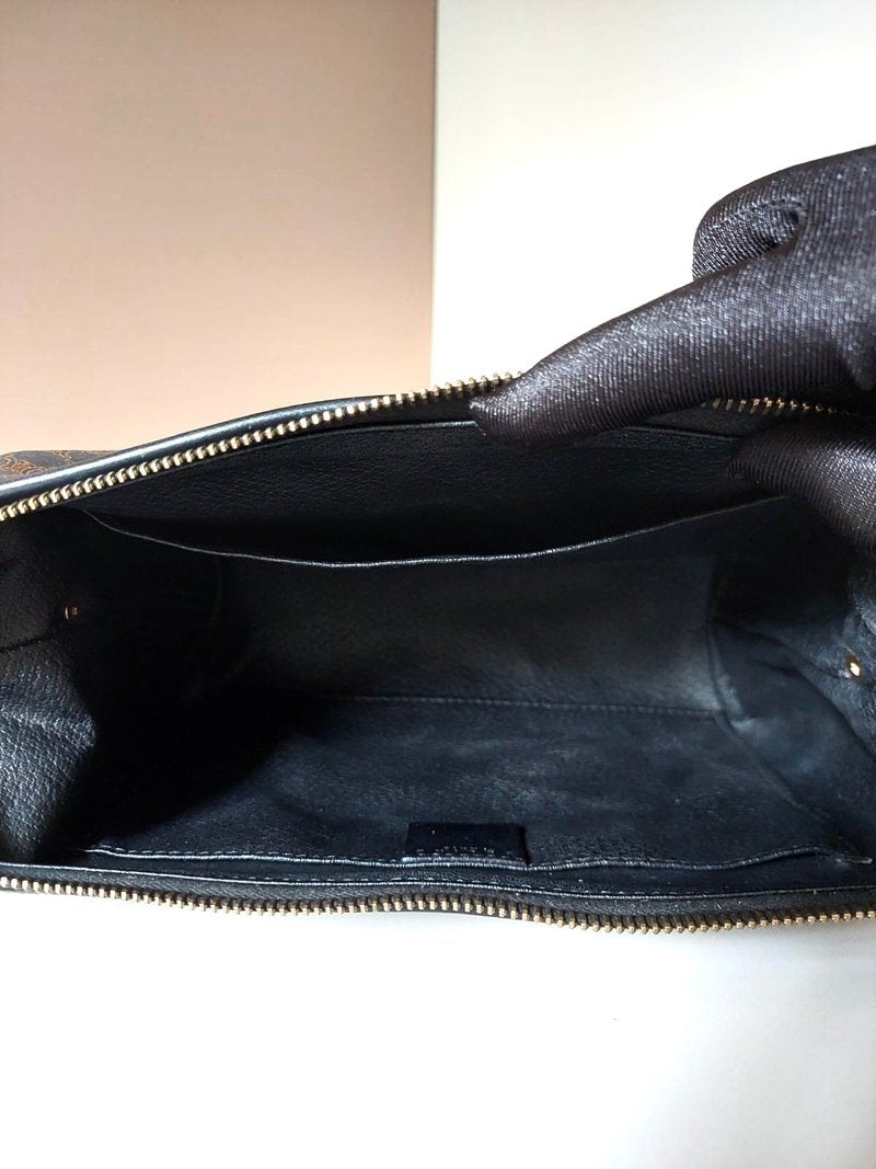 CELINE Medium Cloud Black Old Flower Leather Side Bag/Messenger Bag/Clutch Bag
