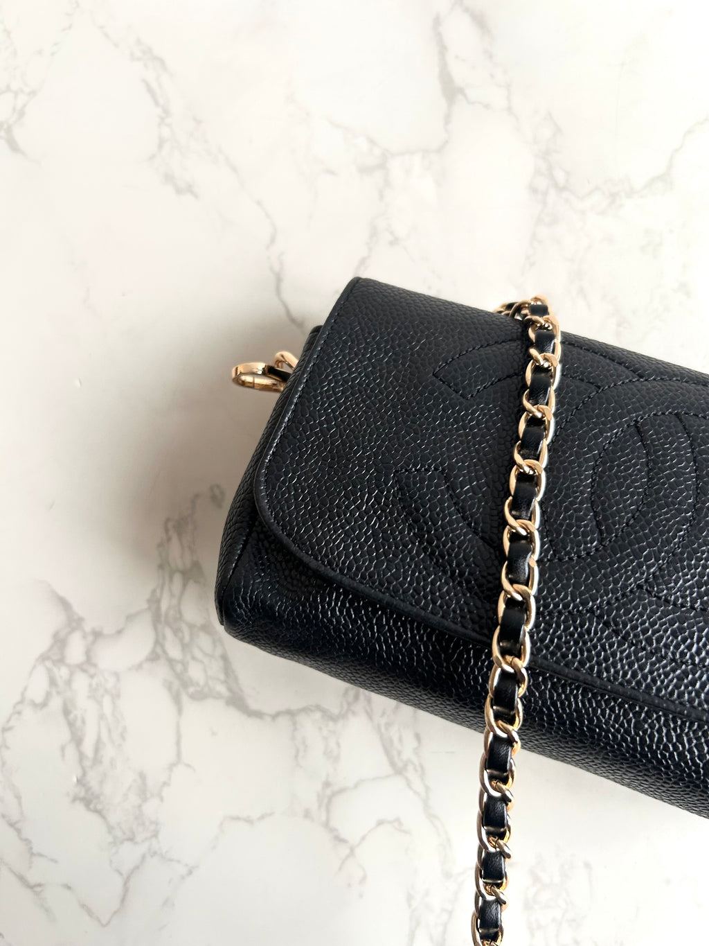 Chanel連鏡子黑金魚子醬皮革包 側背包 斜背包 中古包