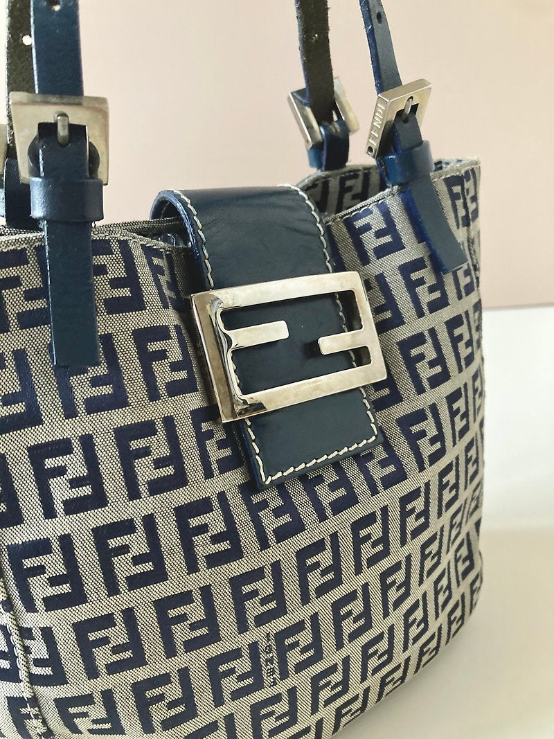 FENDI Zucchino blue and black old flower silver buckle small tote bag / underarm bag / side backpack