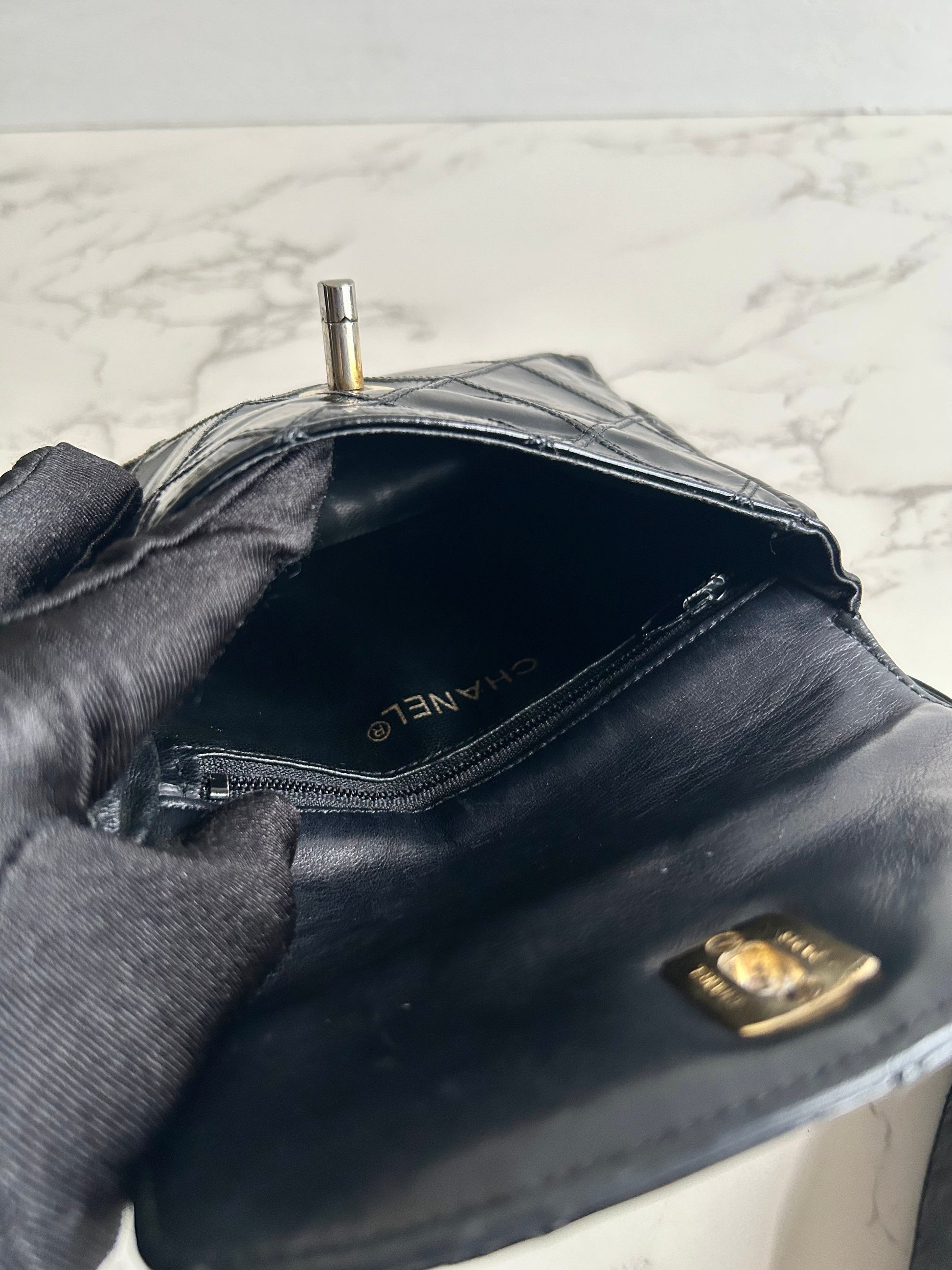CHANEL rare black leather gold swivel buckle belt bag/side bag/clutch