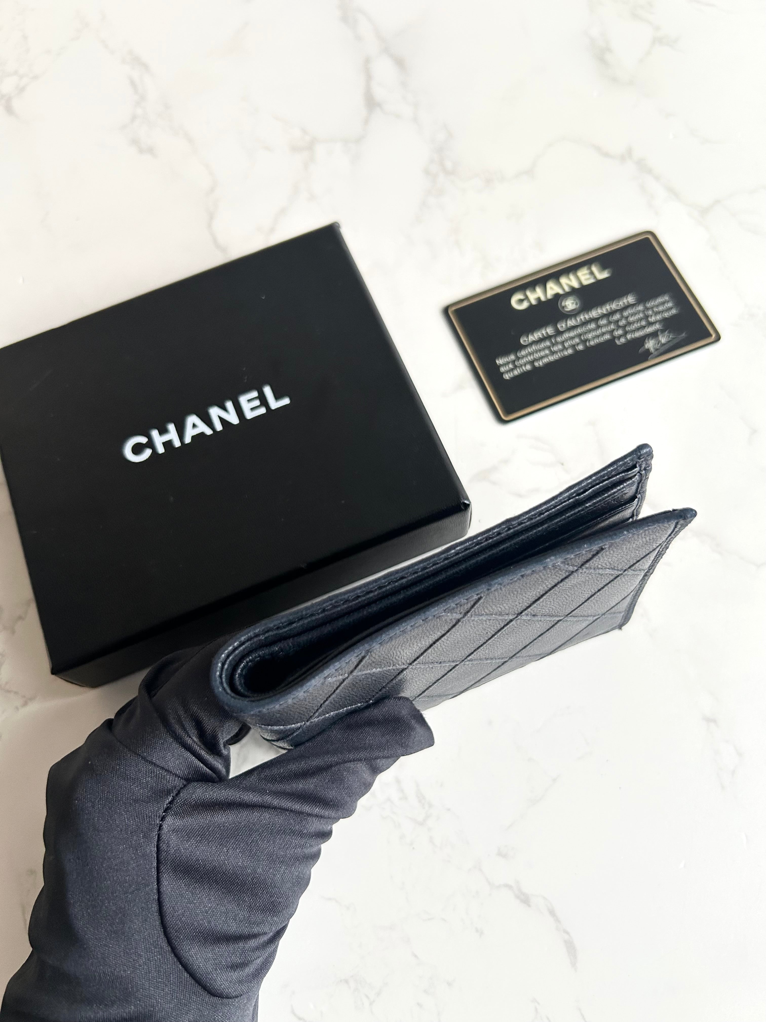 Chanel 黑色小羊皮革中夾 錢包 短夾 皮夾
