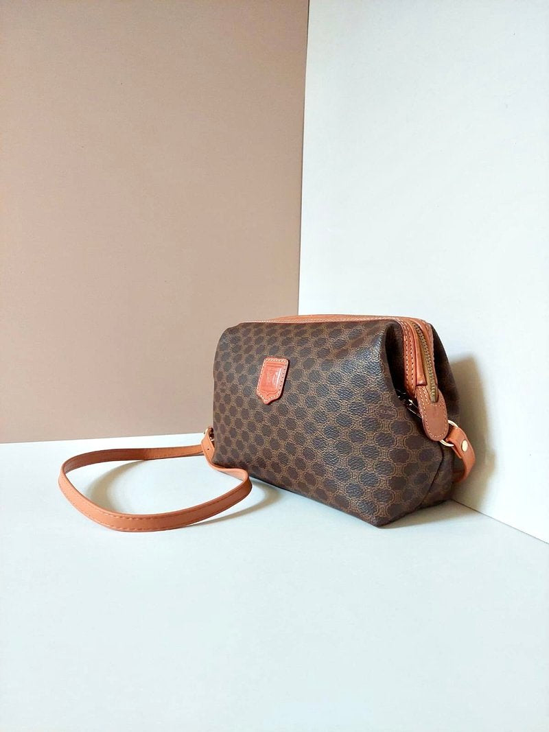 CELINE Medium Cloud Brown Old Flower Leather Side Bag/Messenger Bag/Clutch Bag