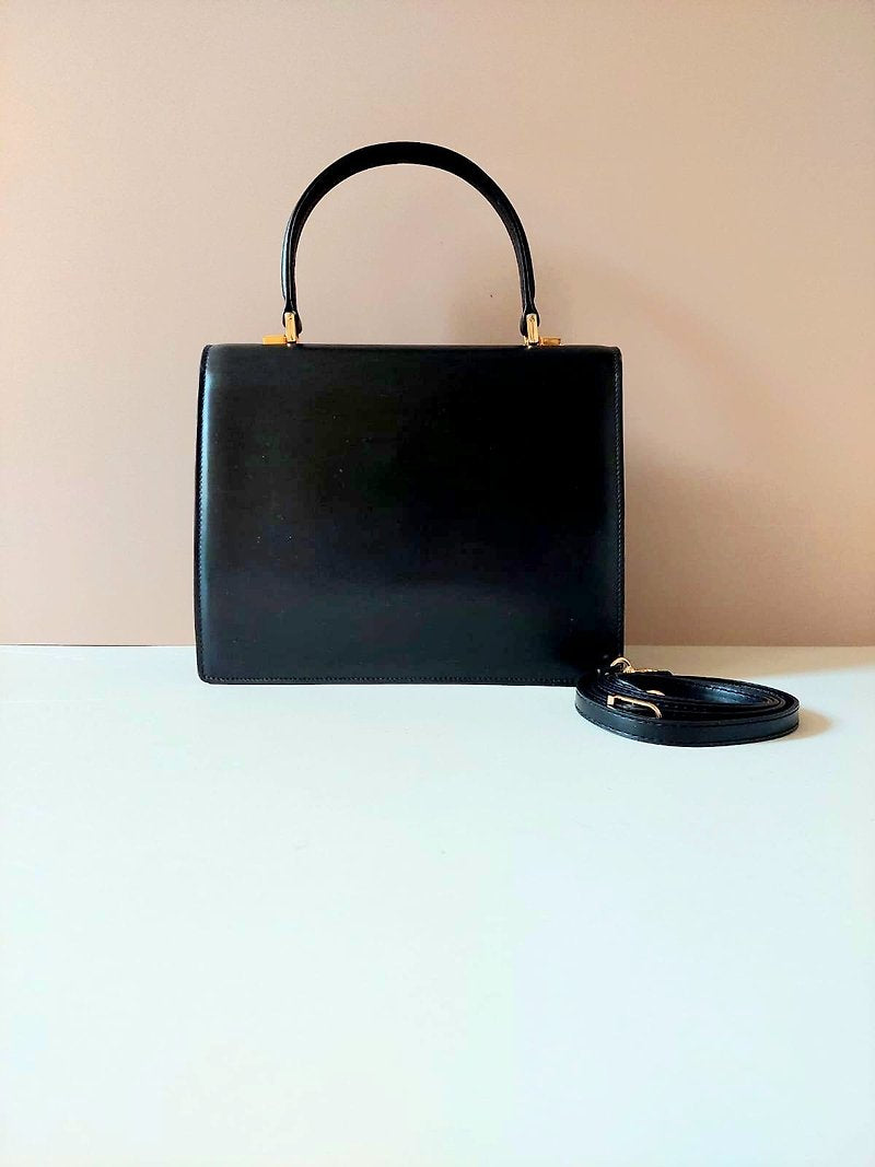 GUCCI Rare Black Rotating Gold Buckle Kelly Leather Side Bag/Messenger Bag/Handbag