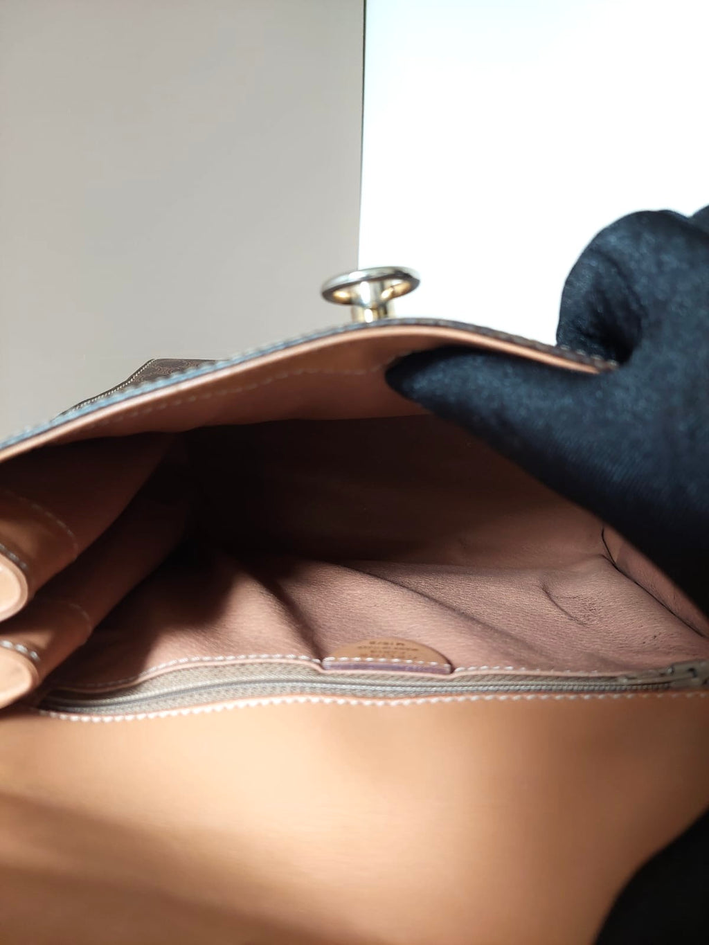 CELINE rare coffee color old flower small Kelly / side bag / oblique bag / handbag