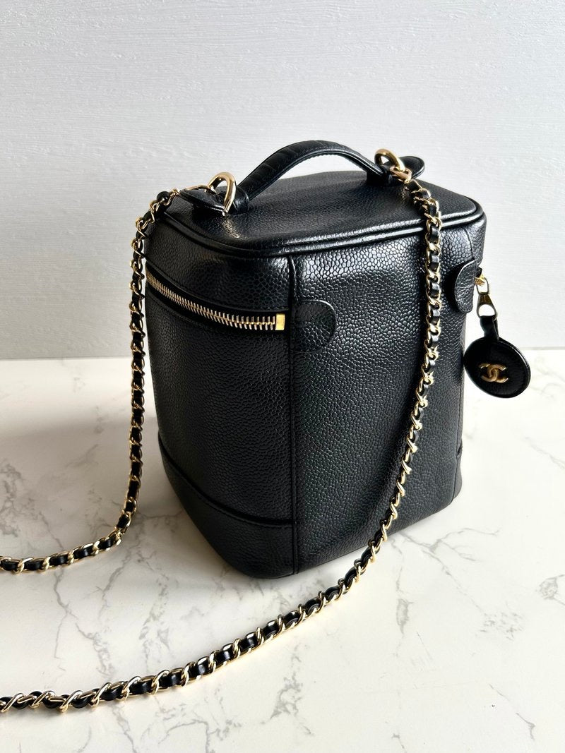 Chanel Black Caviar Cosmetic Box Bag Crossbody Bag Side Bag Shoulder Bag