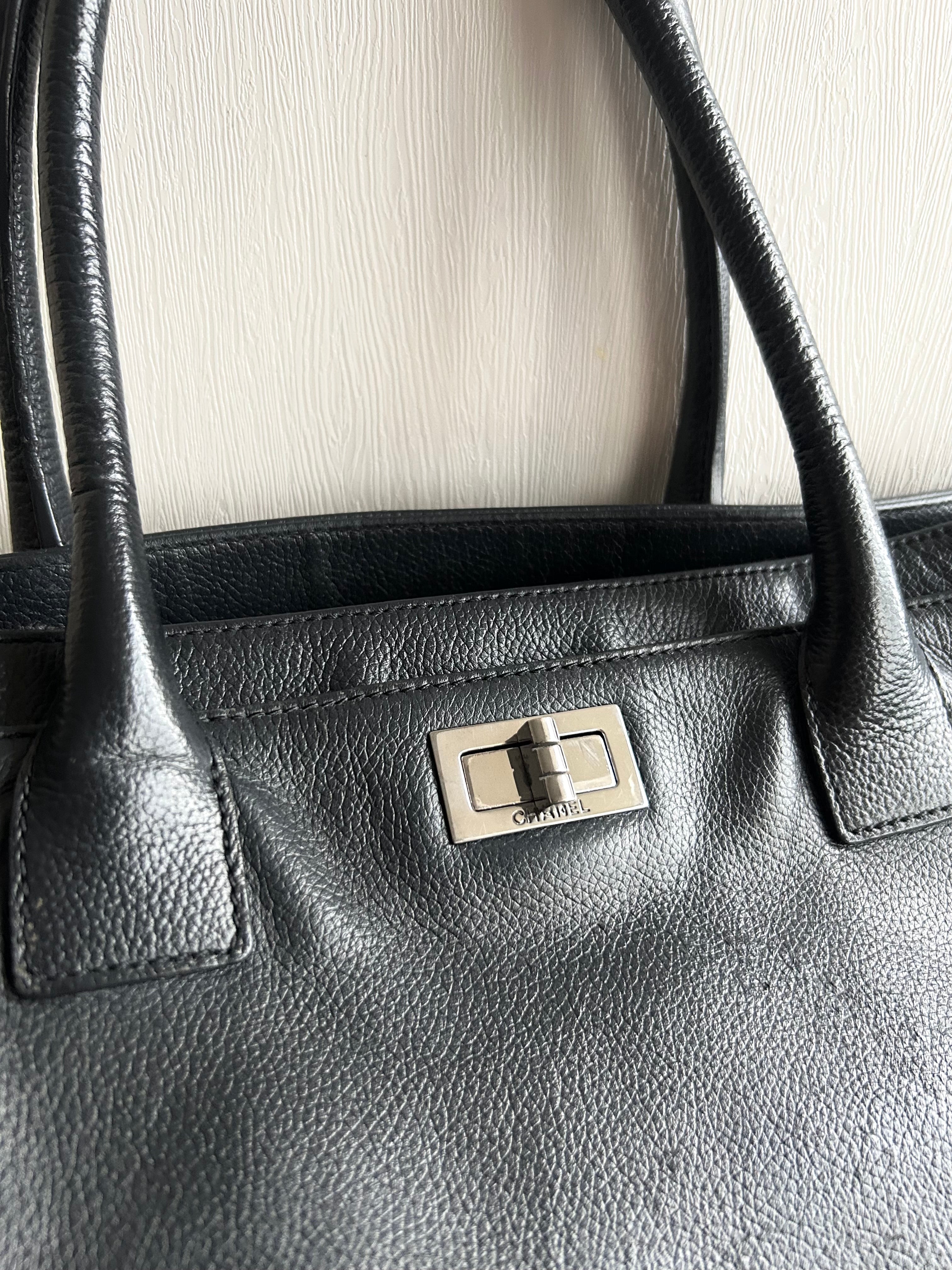 Chanel 復刻黑銀旋轉扣Executive Tote 托特包 單肩包 側背包 中古包