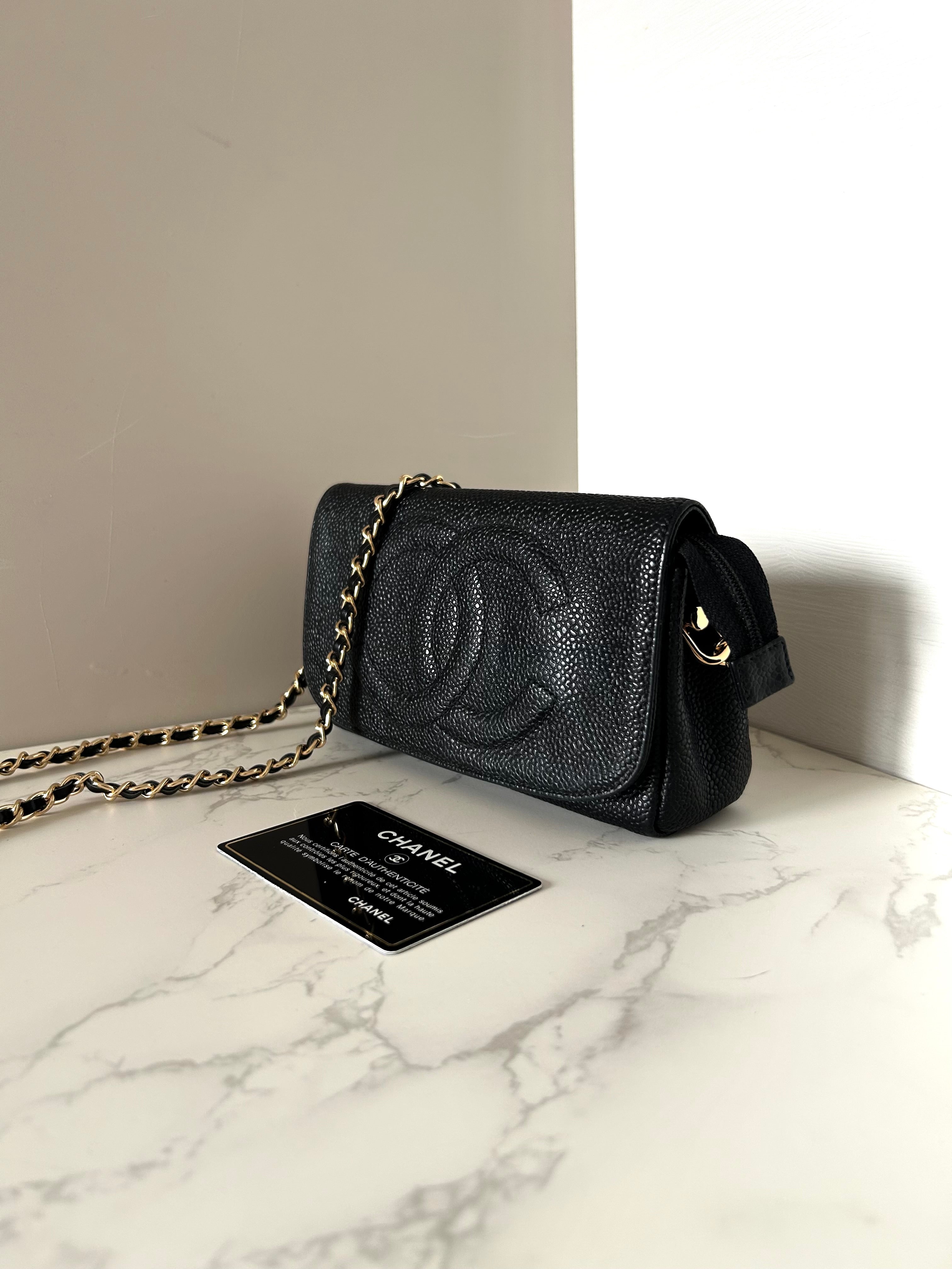 CHANEL Rare Black Caviar with Mirror WOC/Side Bag/Messenger Bag
