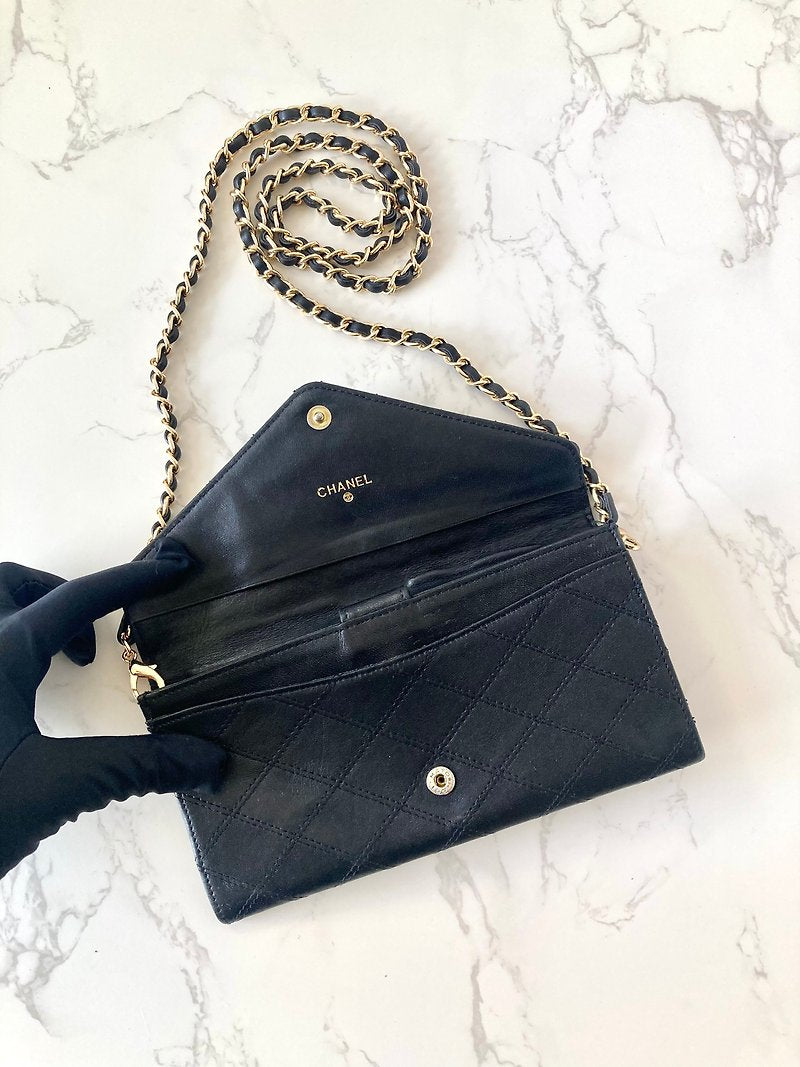 CHANEL Black Gold Buckle Envelope Small Bag/Side Bag/Messenger Bag/Clutch Bag/Mid-Length Wallet