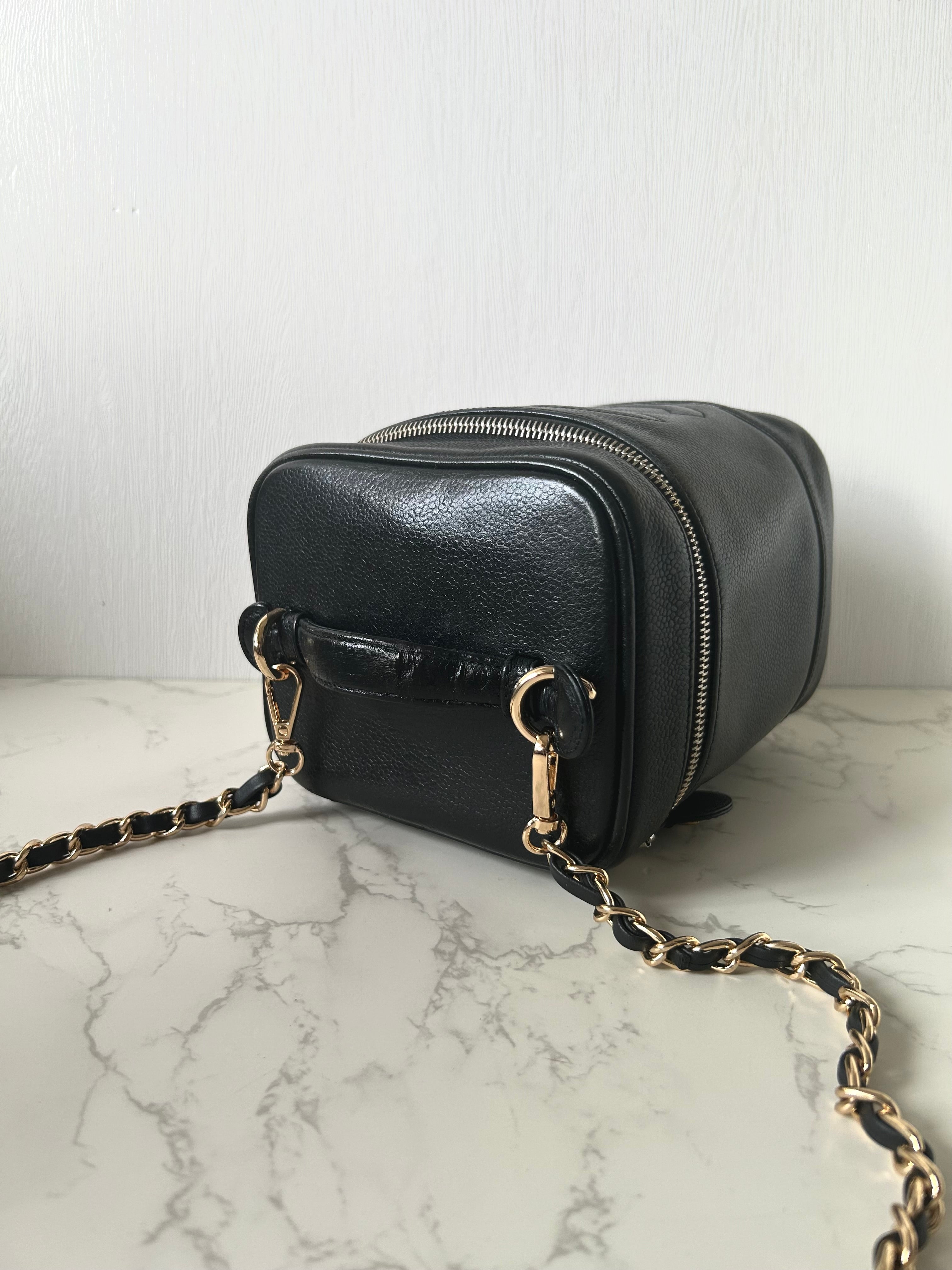 CHANEL Rare Vertical Black Caviar Leather Vanity Box Bag/Side Bag/Messenger Bag/Clutch Bag