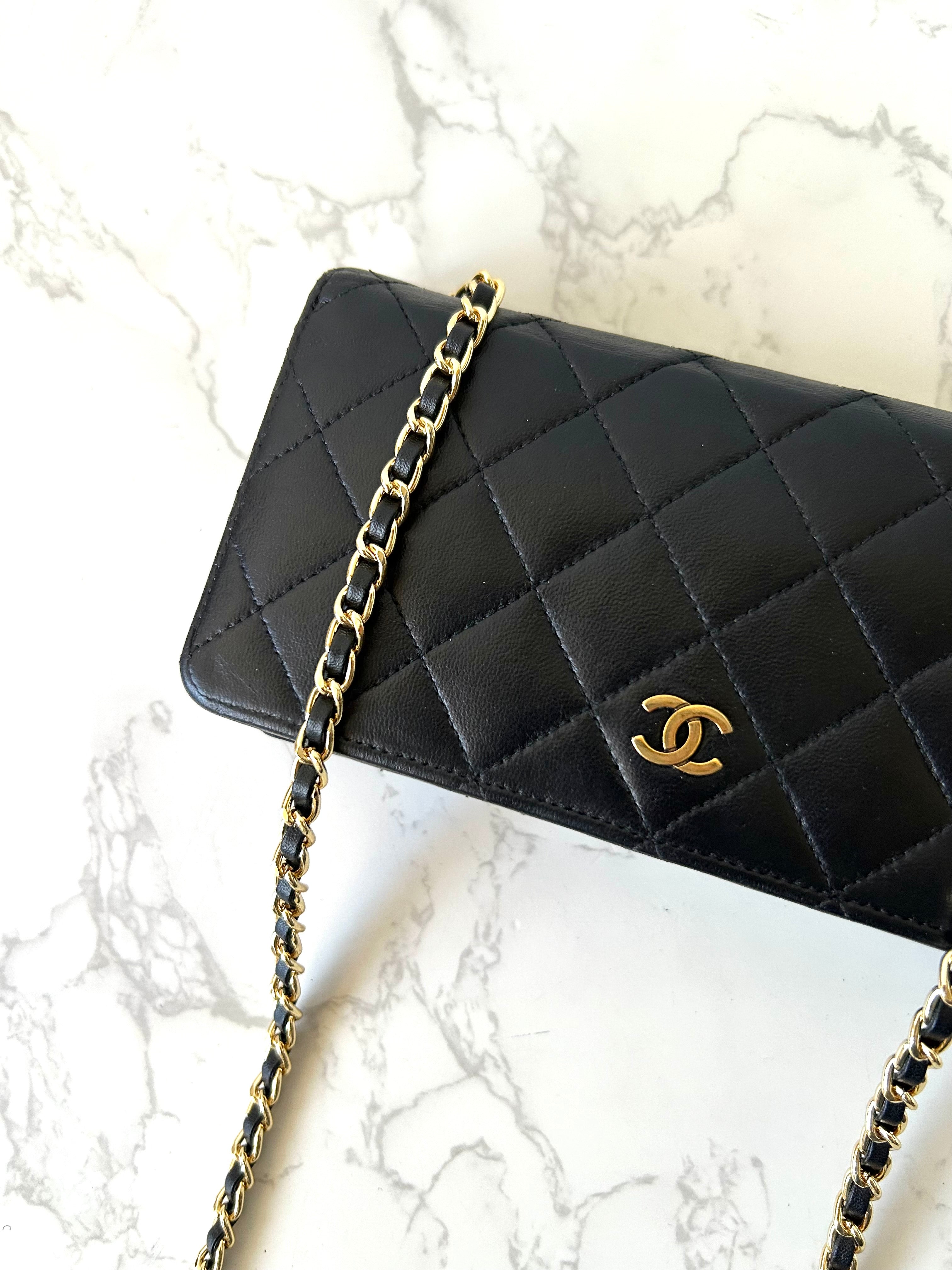 CHANEL black gold lambskin leather WOC long wallet/oblique bag/side bag