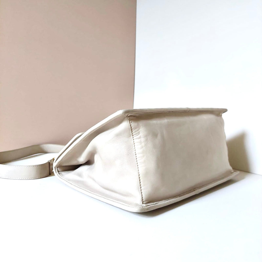 Rare Bottega Veneta Beige Kelly Leather Kelly Tote Bag/Side Bag/Messenger Bag