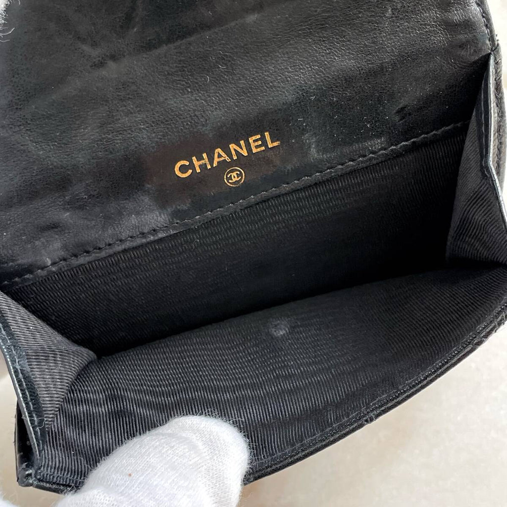 CHANEL 稀有雙面金扣黑色魚子醬牛皮皮革短夾/小錢包/銀包