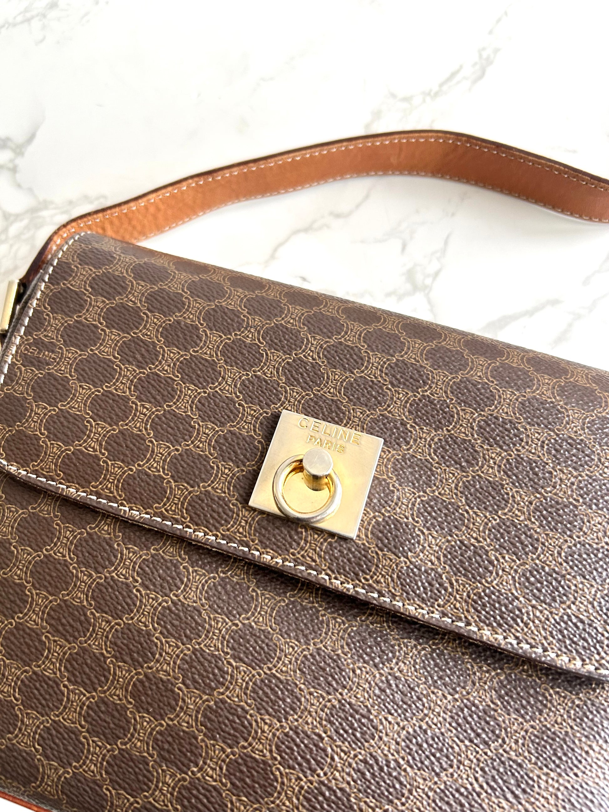 CELINE 咖啡色老花金扣豆腐盒子包/側背包/斜背包