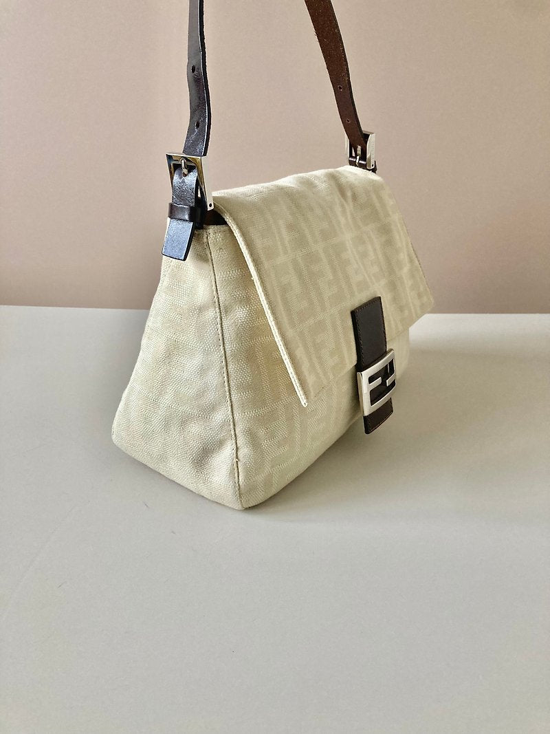 FENDI Zucchino white with brown old flower silver buckle large baguette underarm bag / side bag