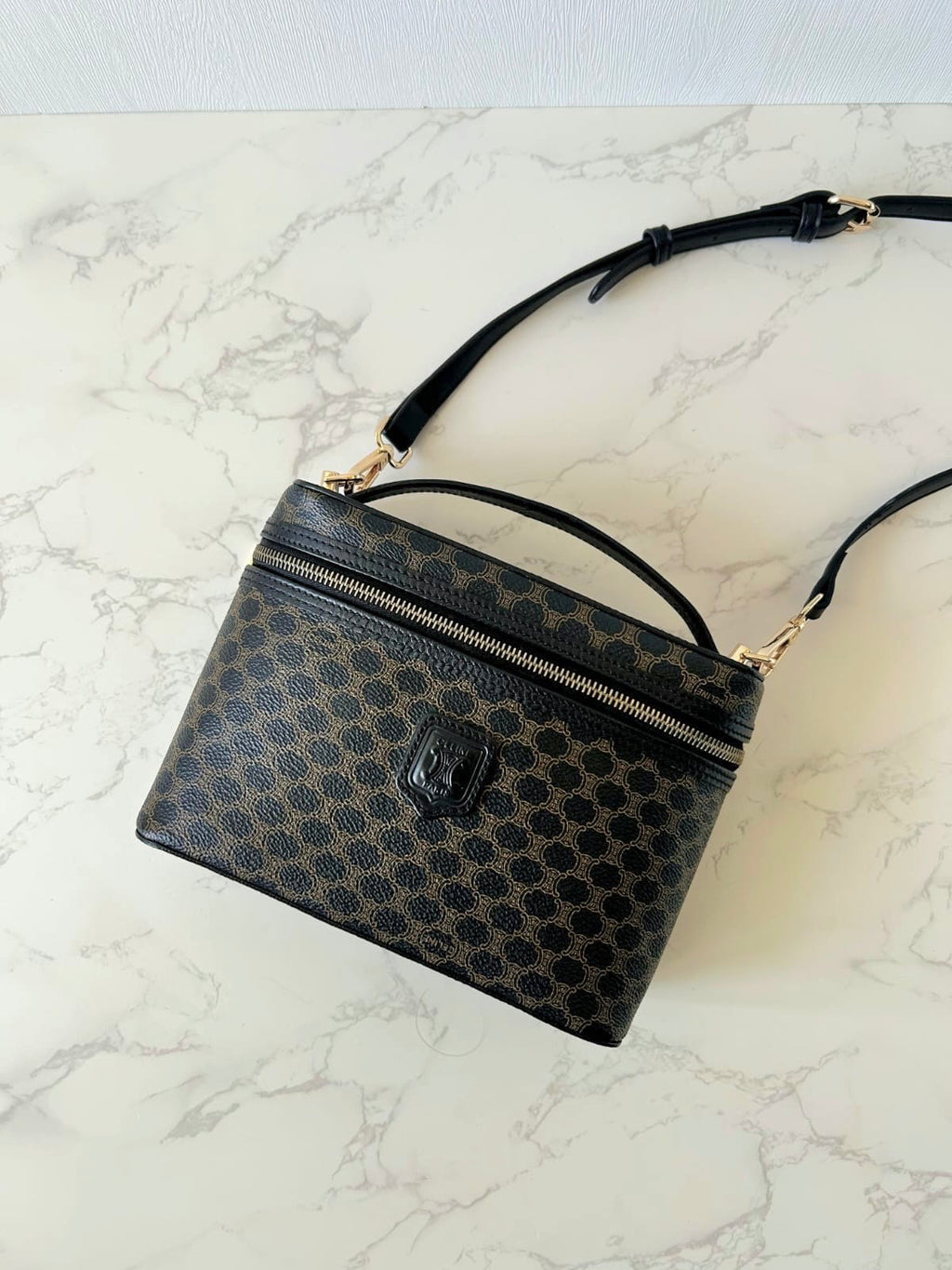 CELINE rare black old flower Vanity box/side bag/oblique bag