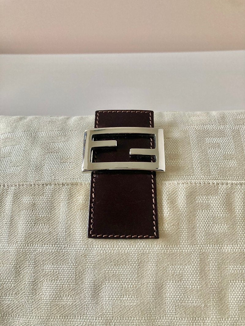 FENDI Zucchino white with brown old flower silver buckle large baguette underarm bag / side bag