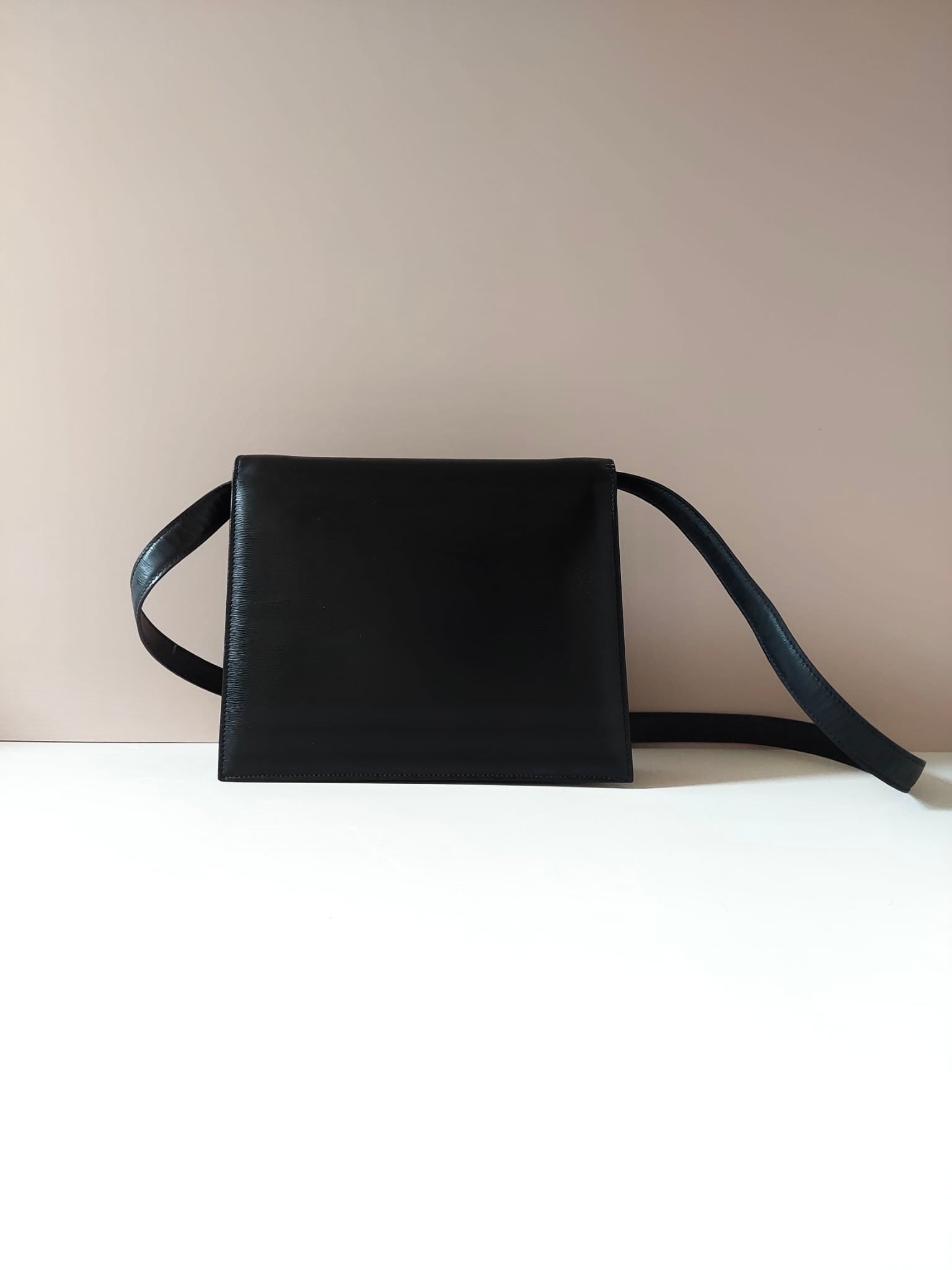 CHRISTIAN DIOR black gold houndstooth button trapezoidal Kelly shoulder bag / side bag / oblique bag