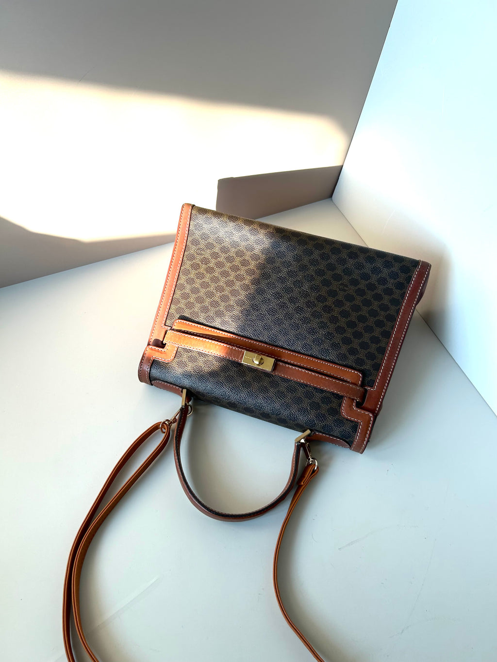 CELINE rare old flower Kelly / side bag / oblique backpack / handbag
