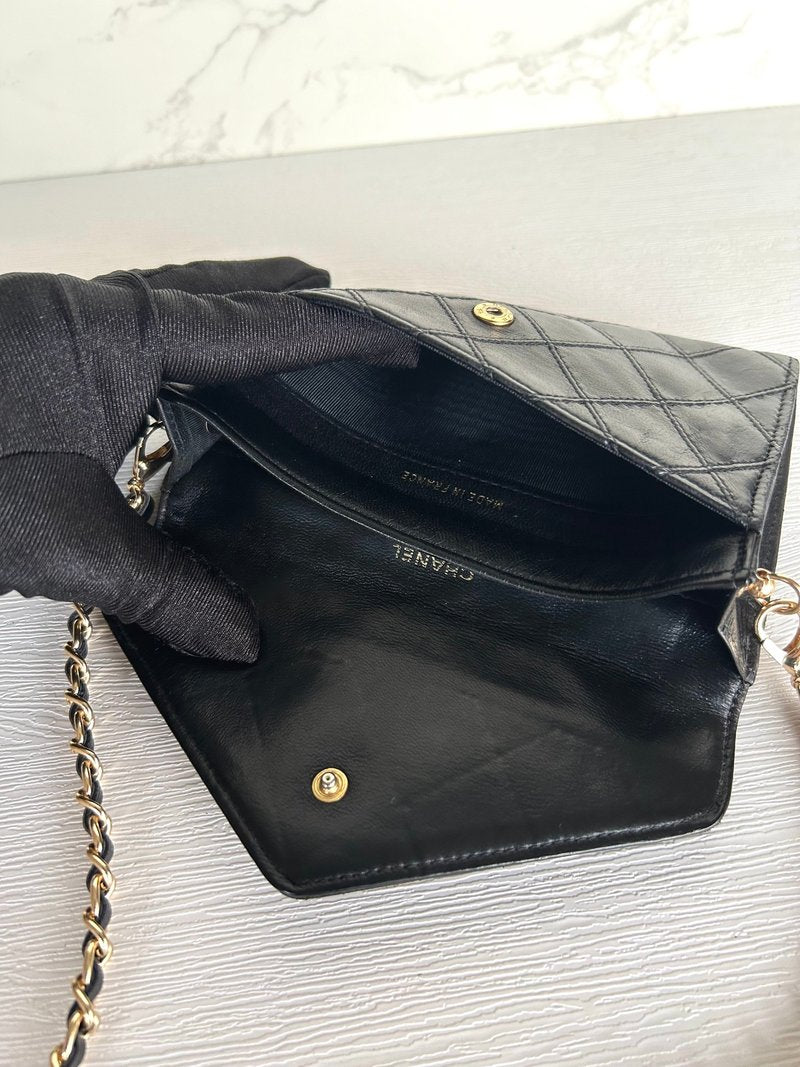 CHANEL Black Envelope Woc Small Bag/Side Bag/Messenger Bag/Clutch Bag/Wallet Clip