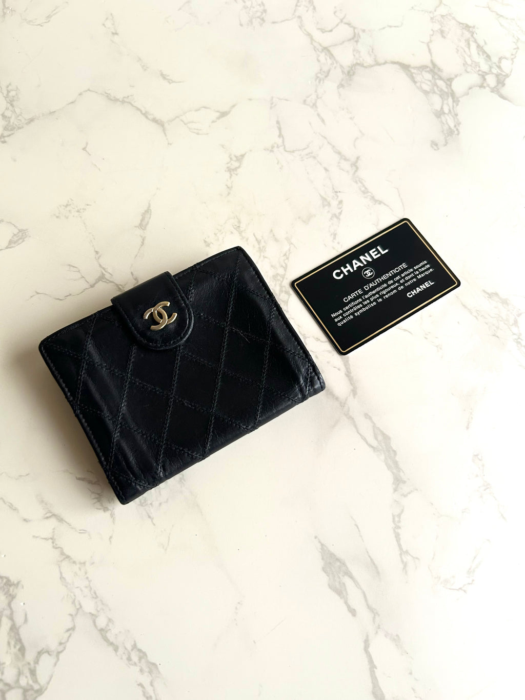 Chanel 黑色Matelassé小羊皮革口金中夾/銀包/短夾