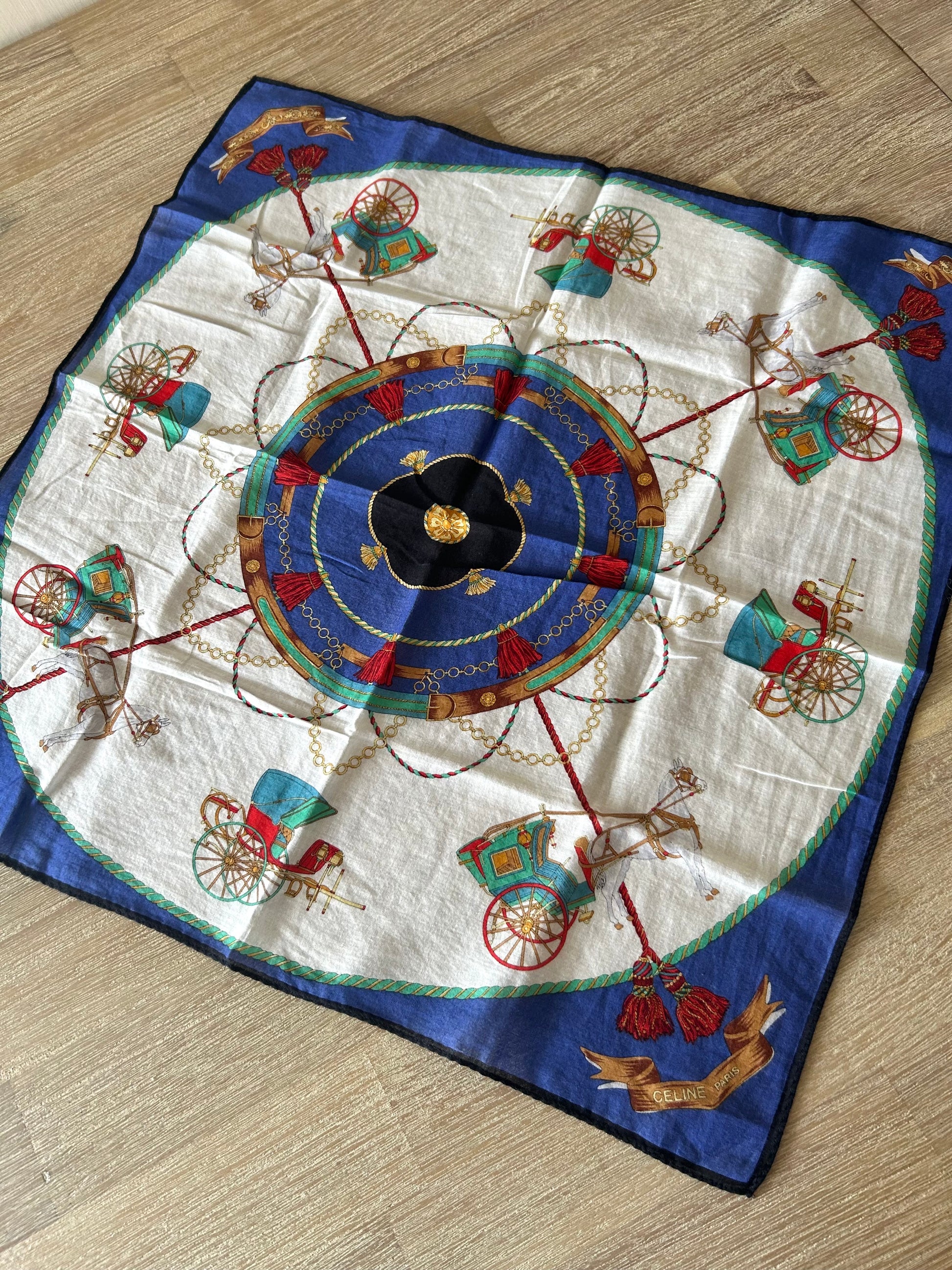 女神節滿額 HKD$3888贈品 - CELINE 藍白彩色馬車方型絲巾 46x46cm