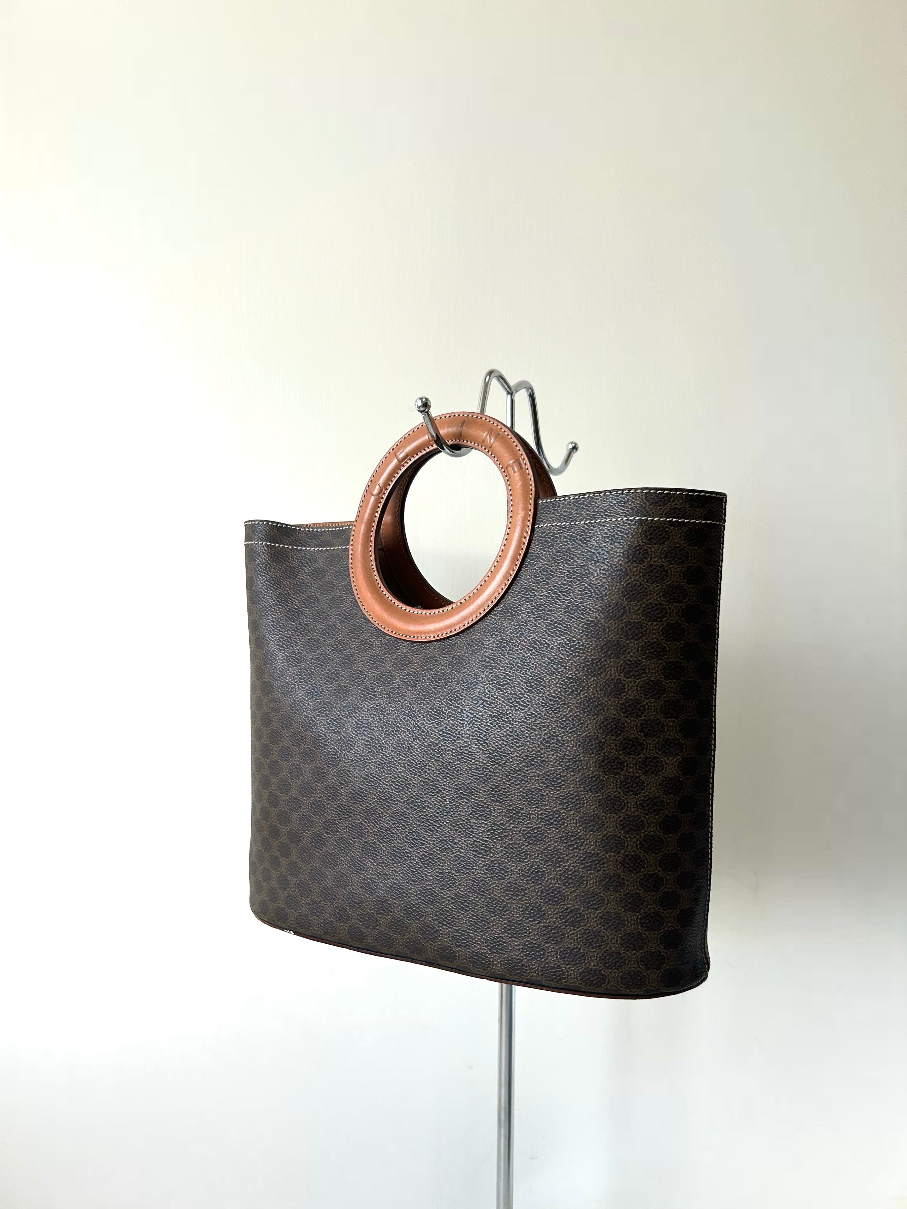 CELINE rare large leather ring coffee color old flower tote bag / handbag