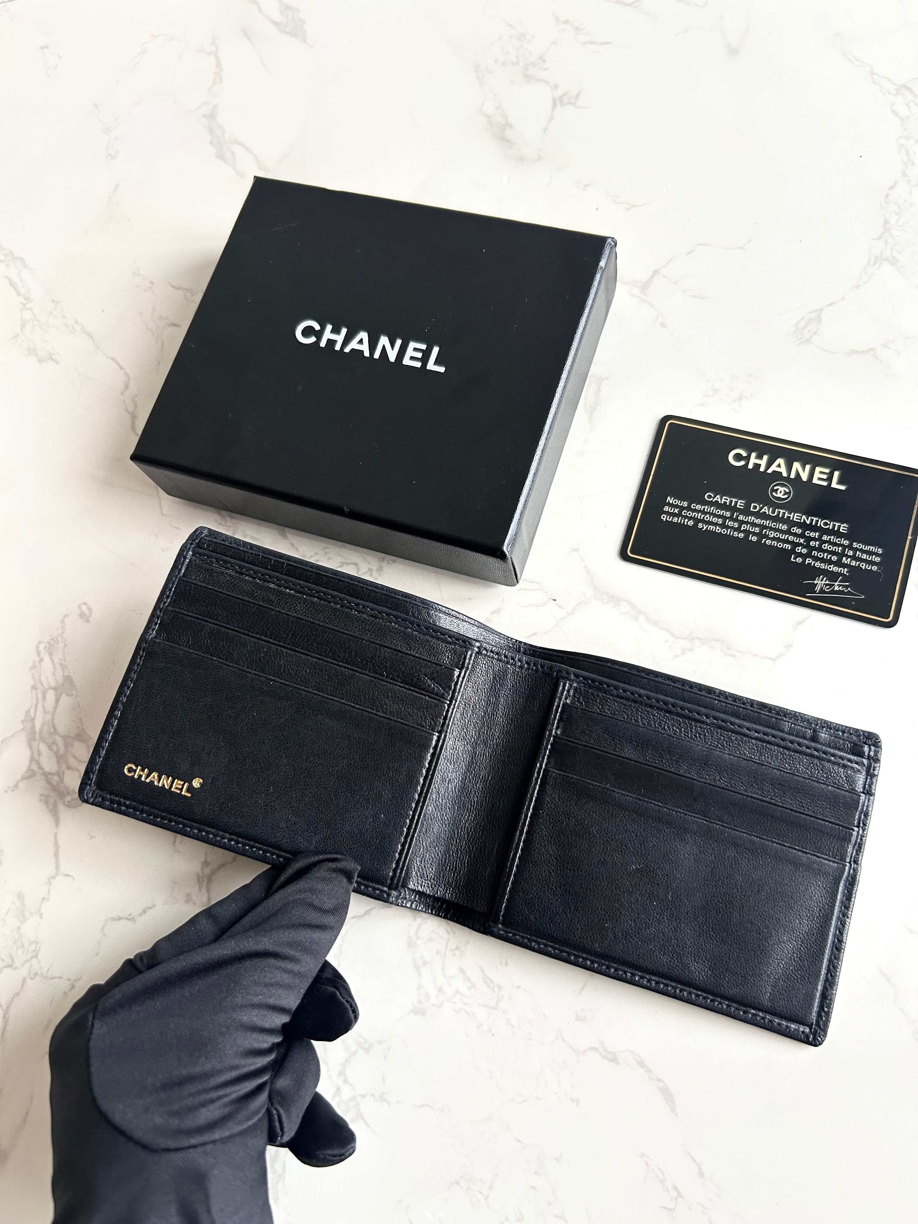 Chanel 黑色小羊皮革中夾 錢包 短夾 皮夾