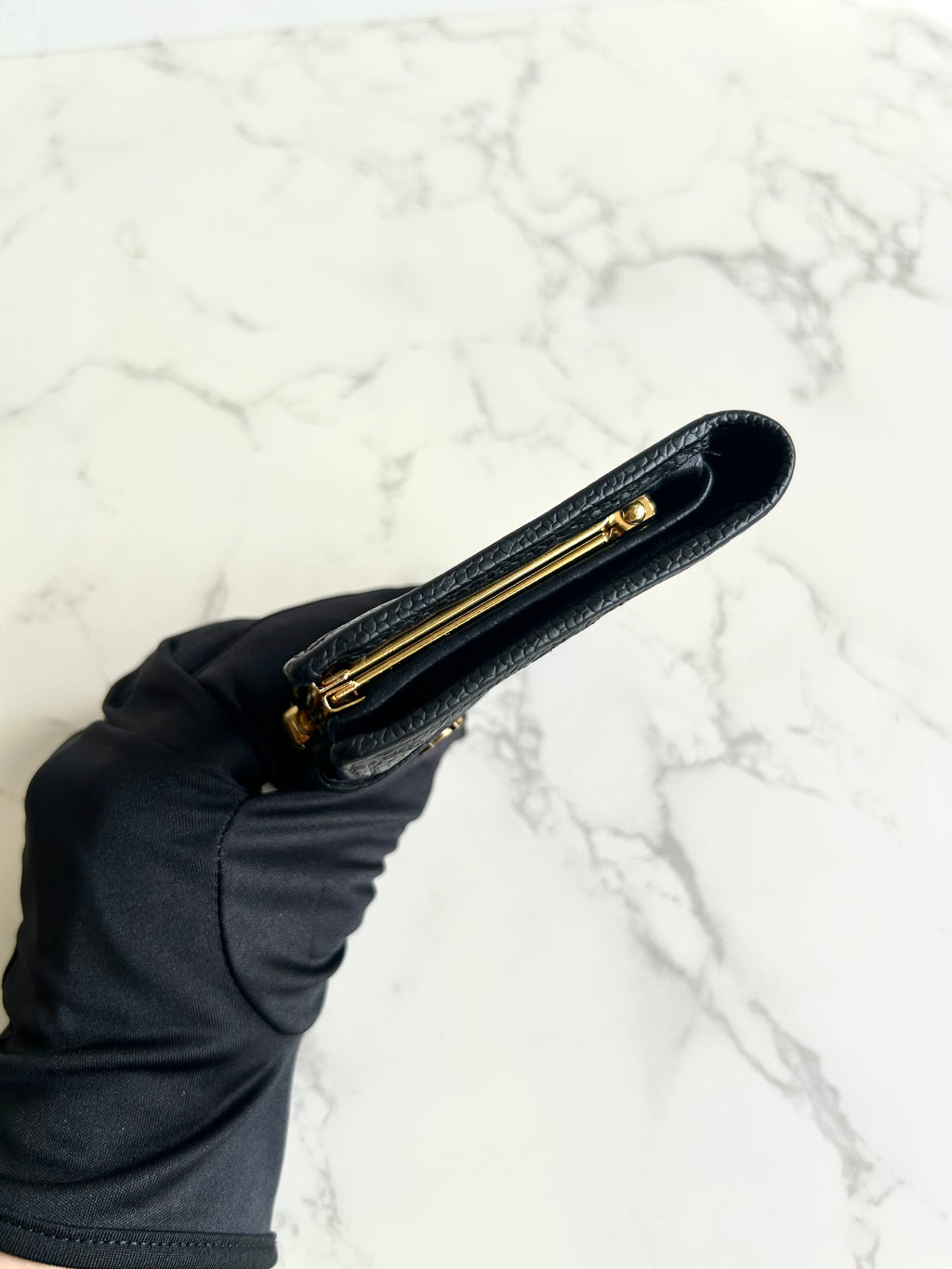 Chanel Black Caviar Leather Medium Wallet/Bifold Wallet/Wallet/Short Wallet