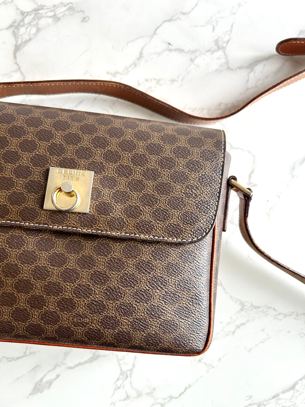 CELINE 咖啡色老花金扣豆腐盒子包/側背包/斜背包