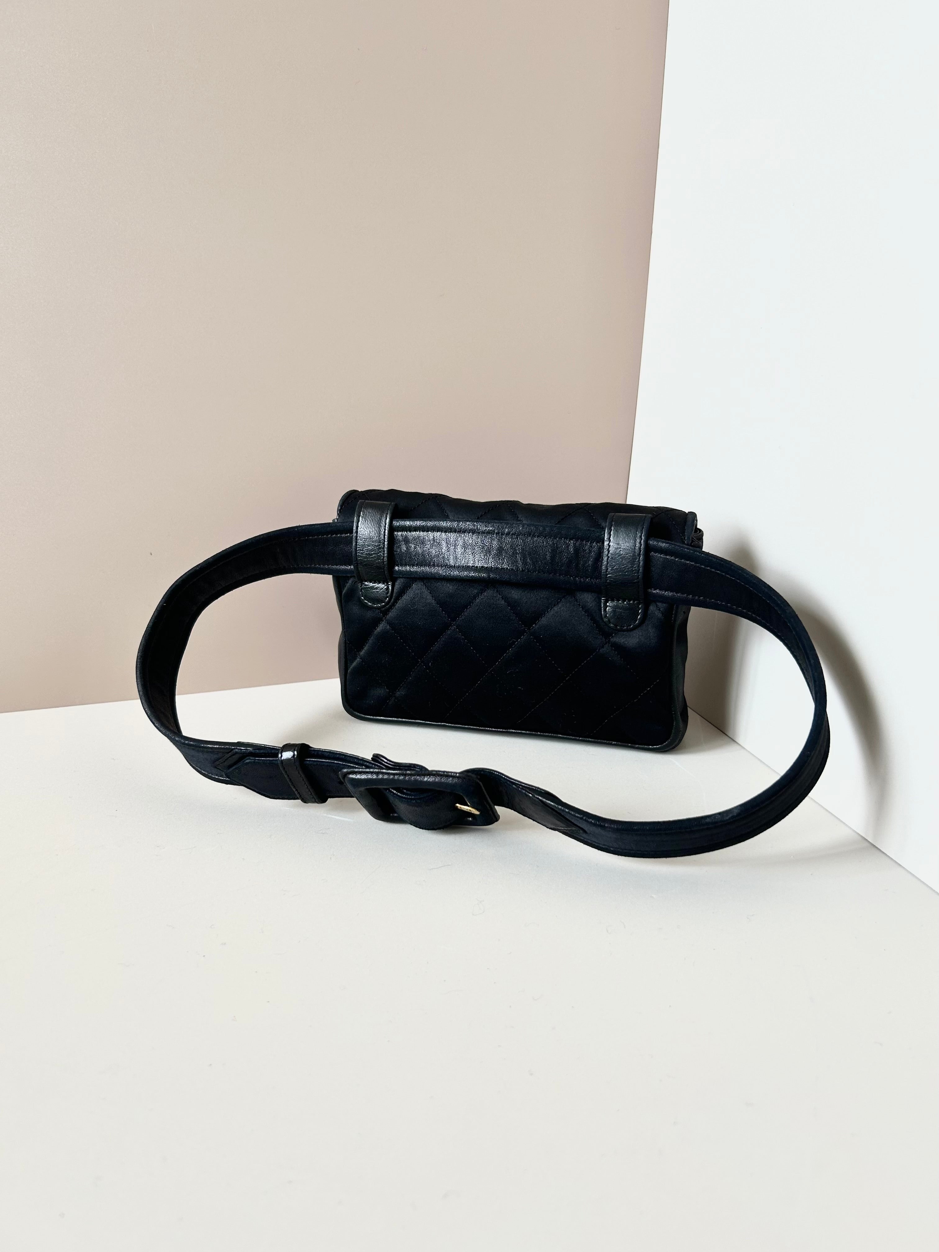CHANEL rare black leather patchwork gold buckle belt bag / side bag / oblique bag