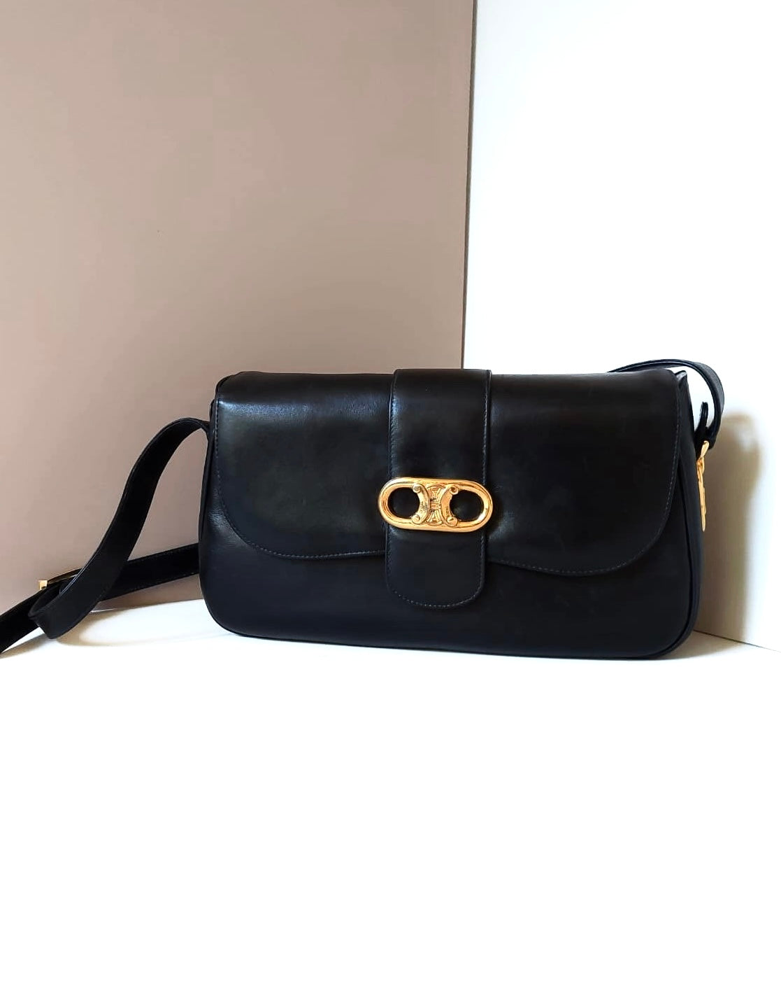 CELINE 稀有大金凱旋門黑色馬鞍包/側背包/單肩包