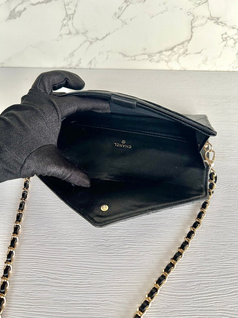 CHANEL Black Gold Buckle Envelope Small Bag/Side Bag/Messenger Bag/Clutch Bag/Mid-Length Wallet