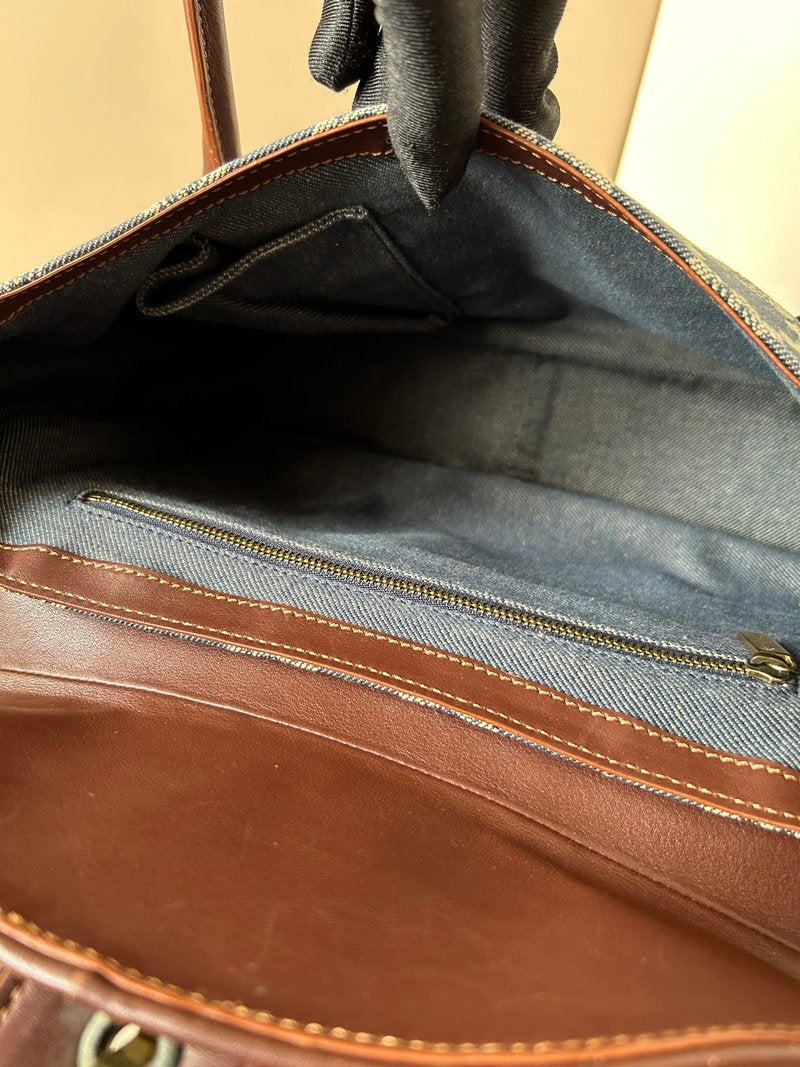 CELINE rare denim blue Arc de Triomphe old flower leather bag / side backpack / underarm bag