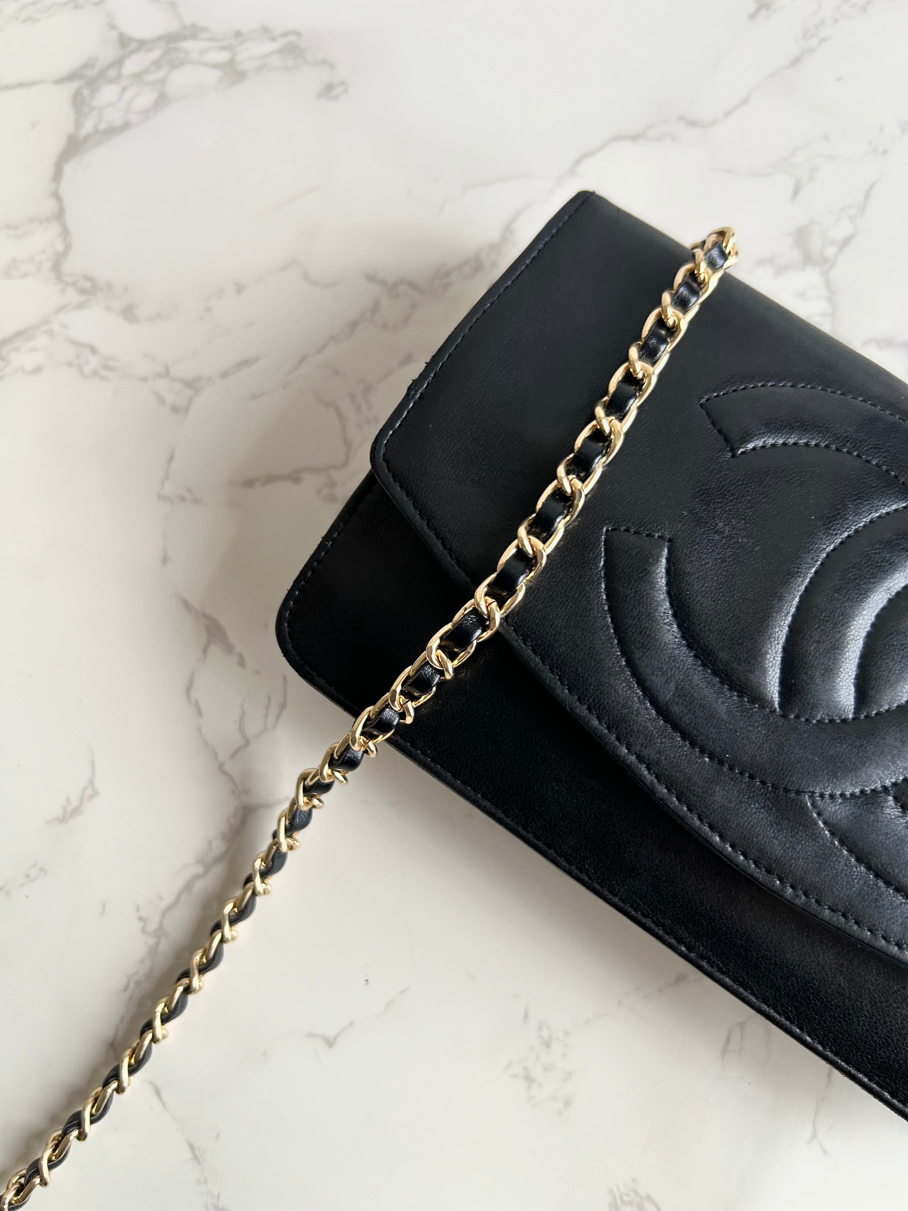 CHANEL rare black lambskin chain strap WOC/side bag/oblique bag