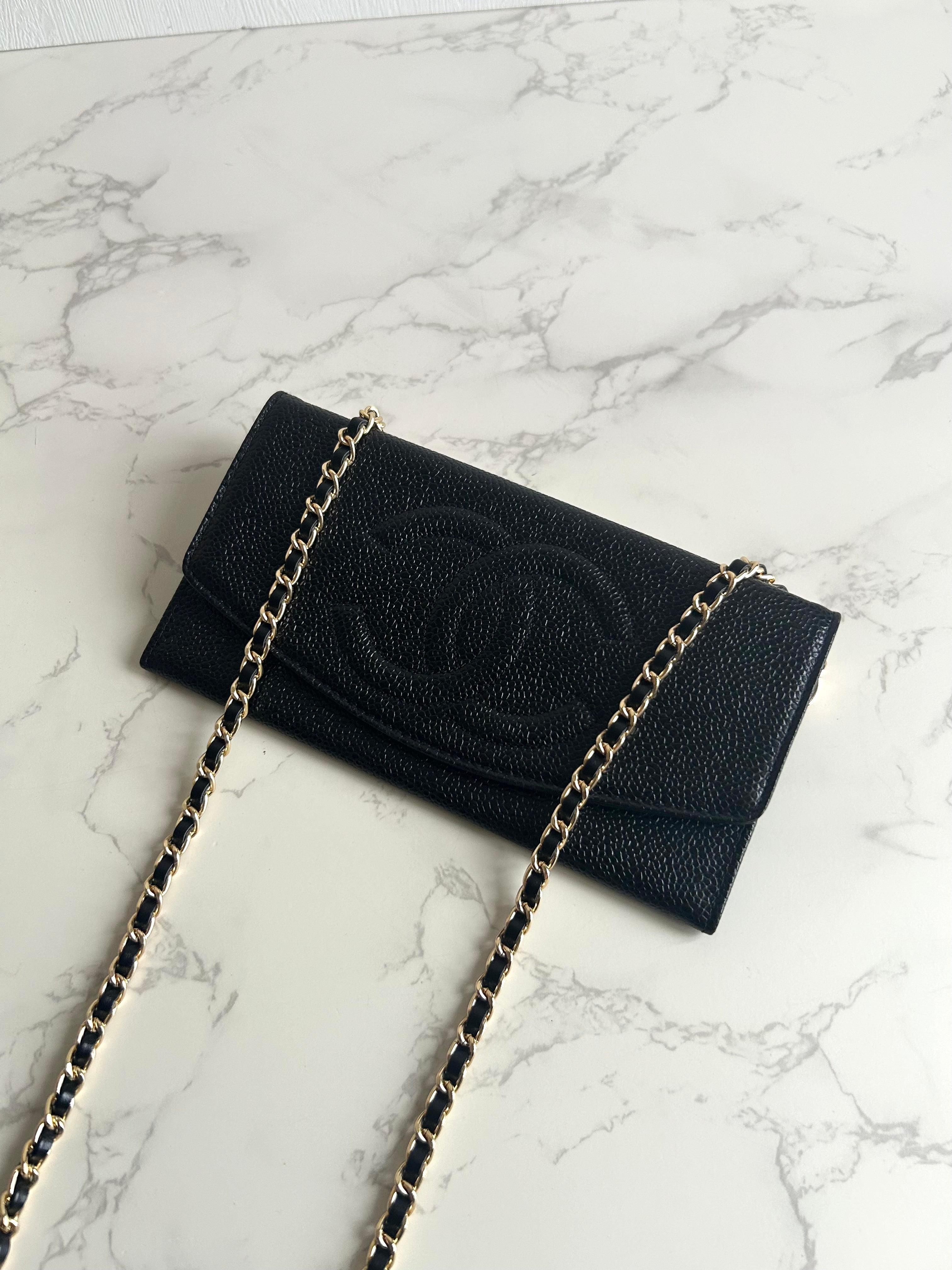 Second-hand Chanel black caviar leather WOC/side bag/crossbody bag/wallet