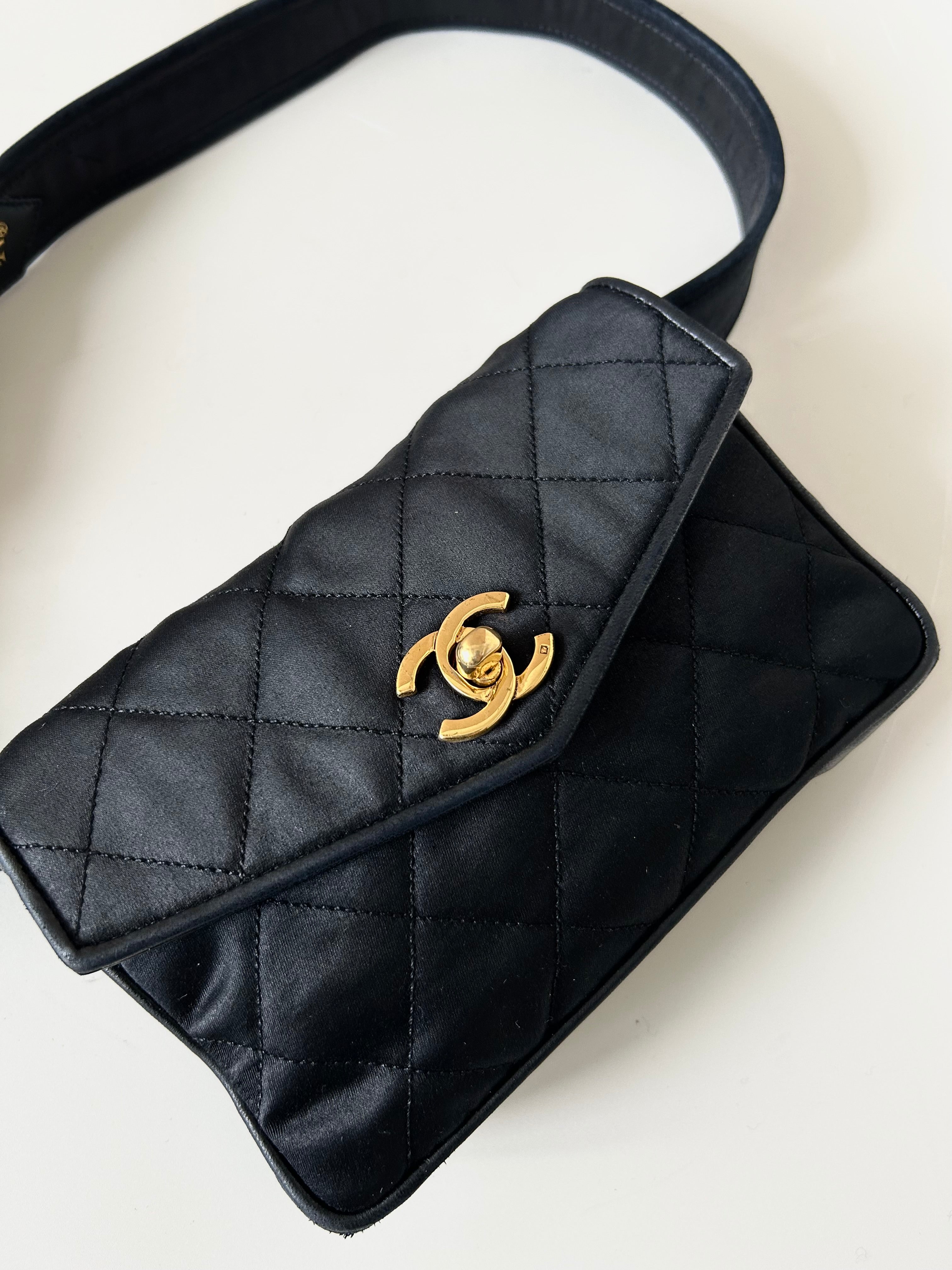 CHANEL rare black leather patchwork gold buckle belt bag / side bag / oblique bag