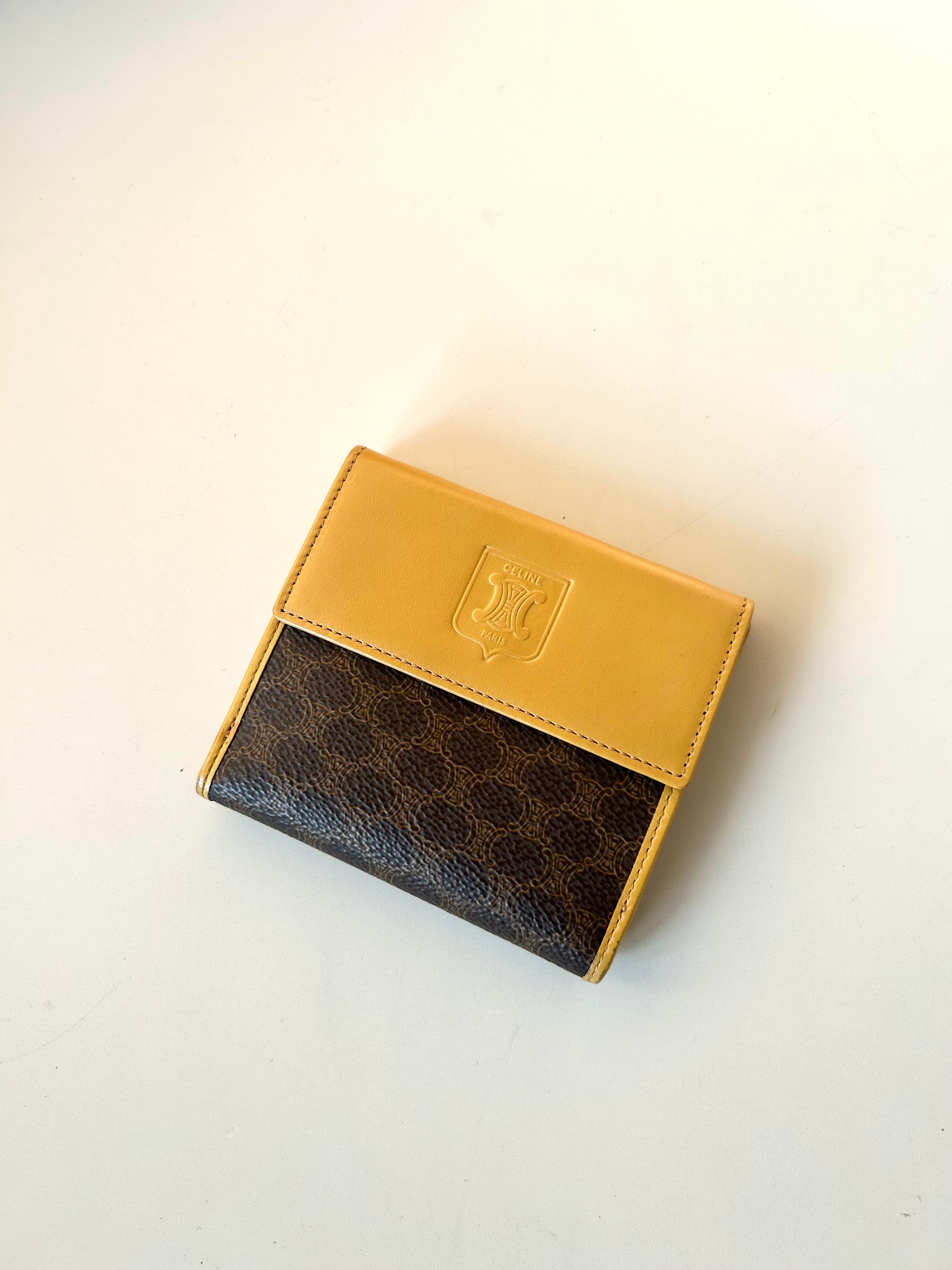 CELINE Beige Arc de Triomphe Presbyopia Short Clip Gold Wallet/Silver Bag/Wallet