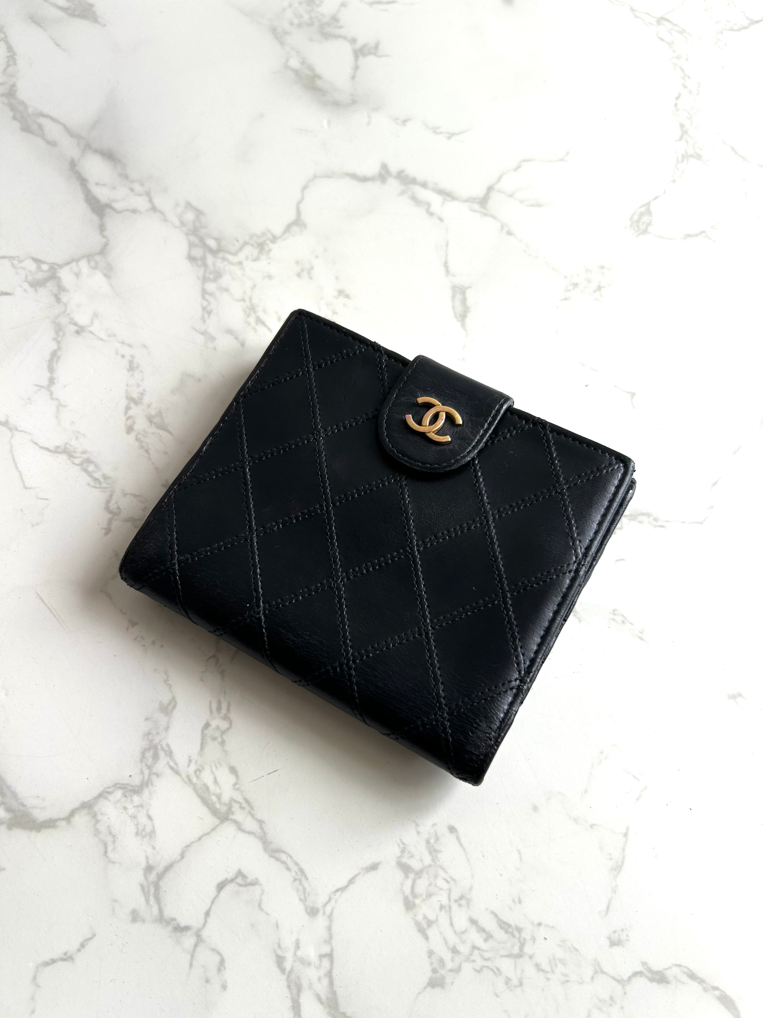 Chanel double-sided lambskin black short wallet / coin purse