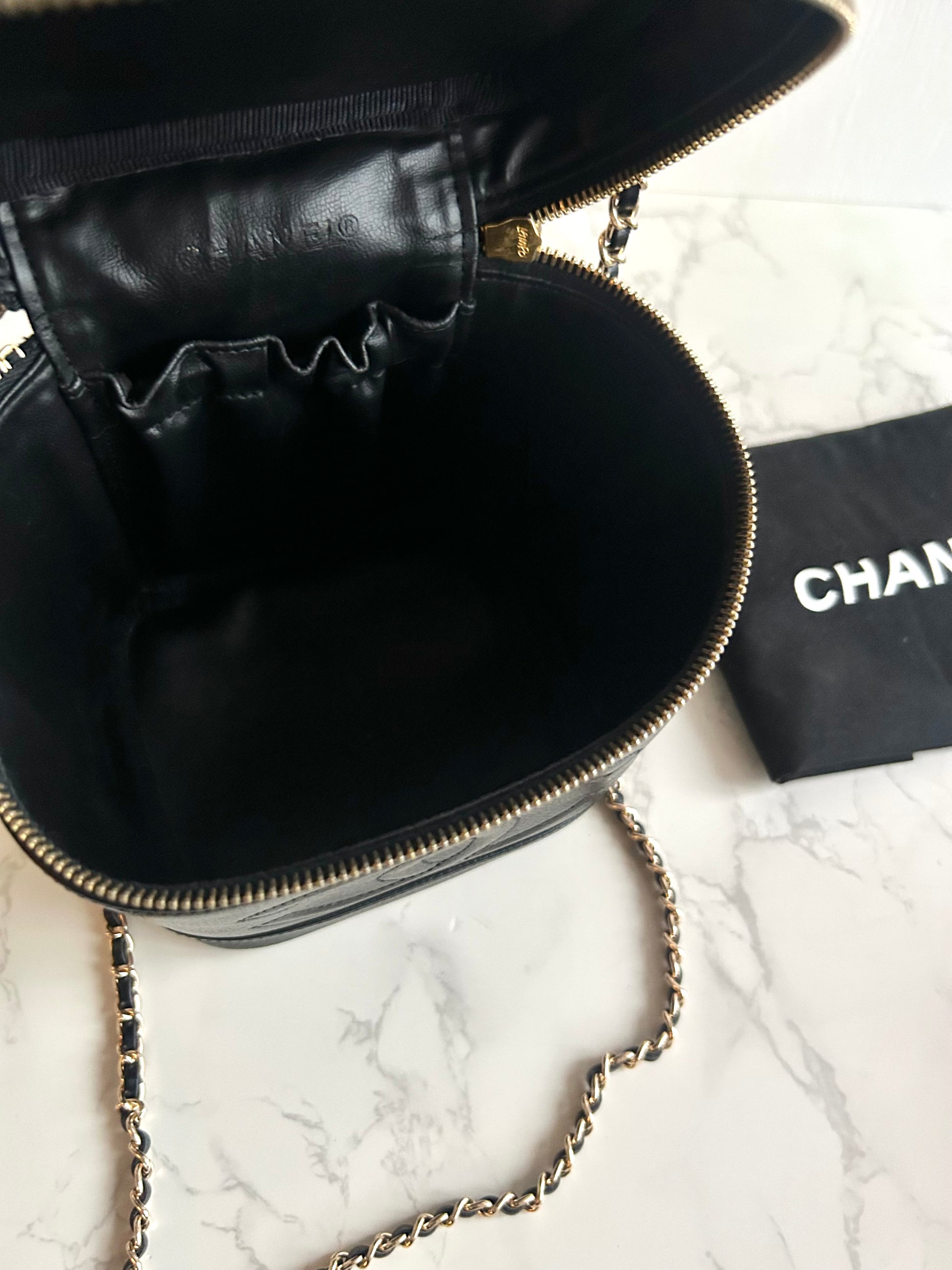 Chanel黑色魚子醬化妝盒子包/斜背包/側背包/單肩包