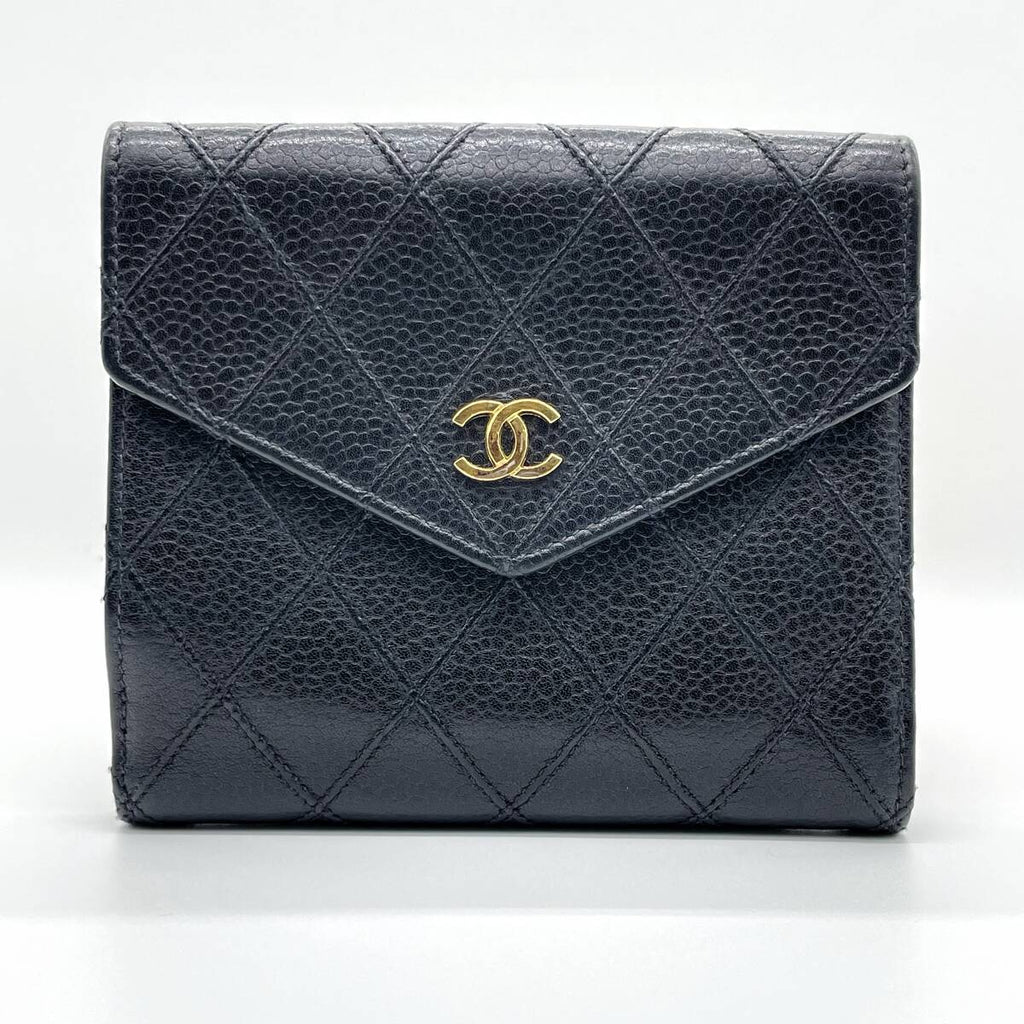 CHANEL 稀有雙面金扣黑色魚子醬牛皮皮革短夾/小錢包/銀包