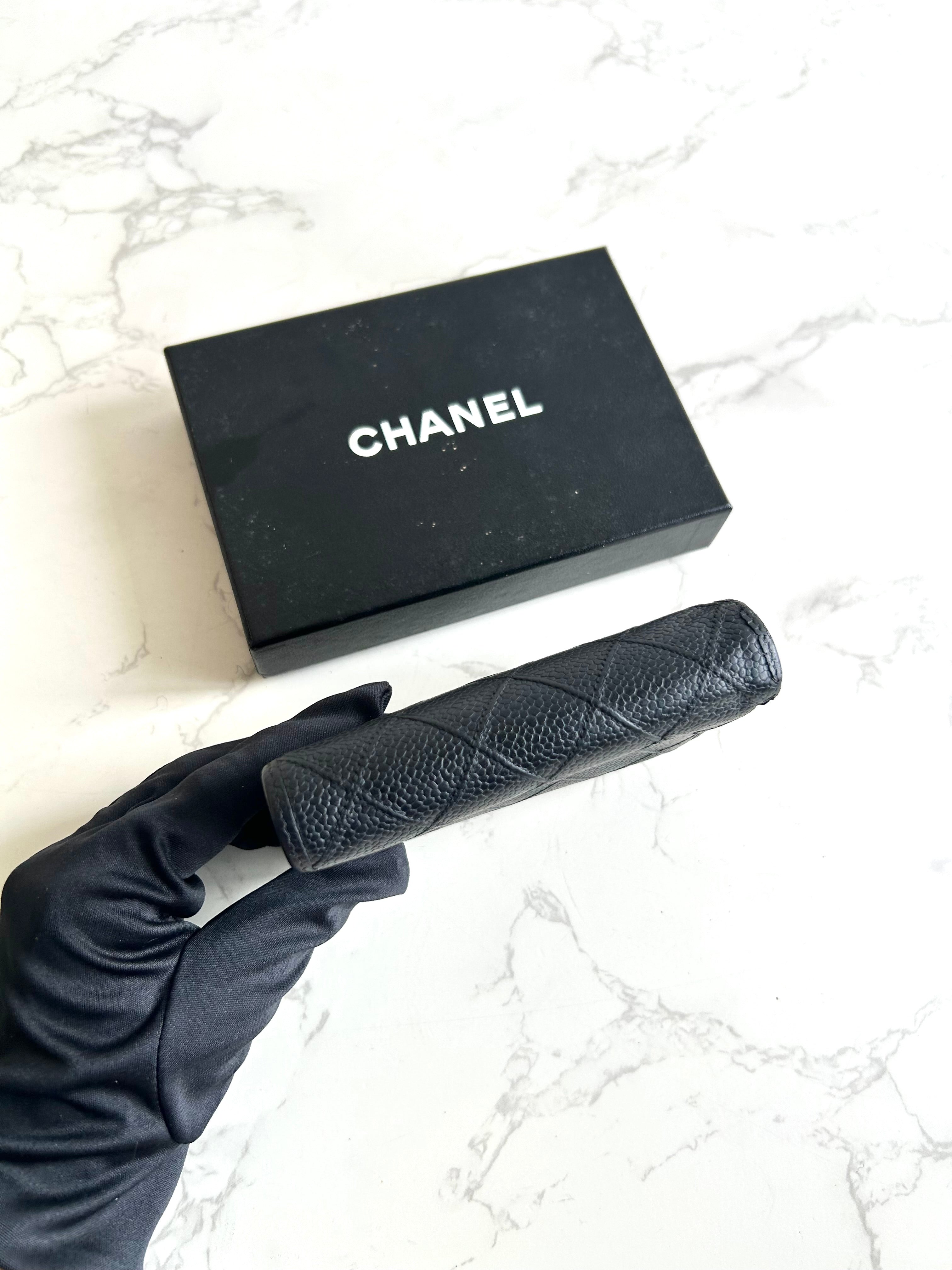 Chanel黑色魚子醬皮革中夾 皮夾 錢包 短夾 中古包