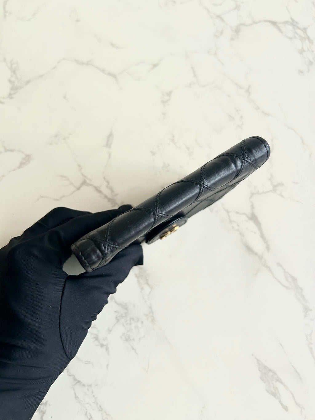 Chanel 黑色Matelassé小羊皮革口金中夾/銀包/短夾