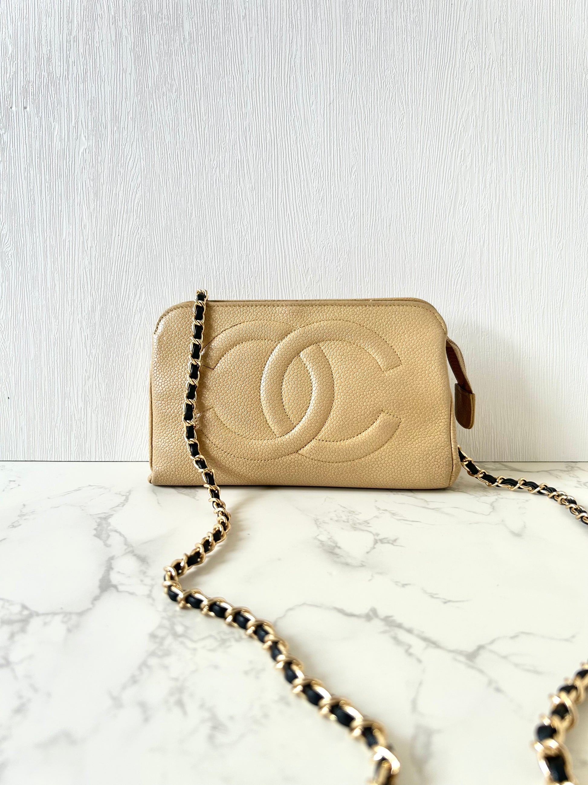 CHANEL Rare Beige Apricot Caviar Leather Chain Small Bag/Side Bag/Messenger Bag/Clutch Bag